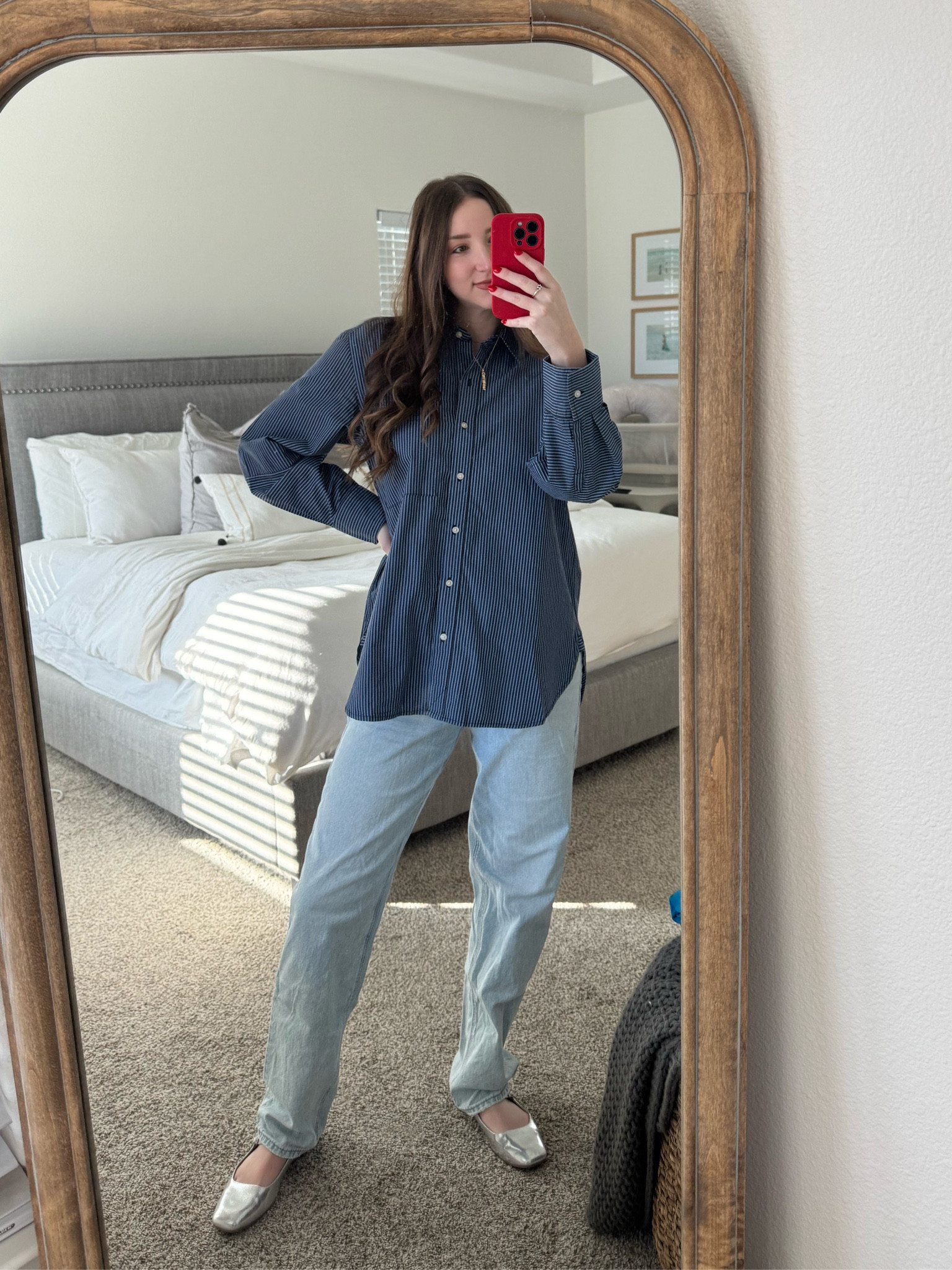 Wearing a medium top and a size 6 in jeans 🫶🏻

#walmart #freeassembly #cotton #americaneagle #aejeans #denim #wildfable #flats #target #shoes

#LTKShoeCrush #LTKFindsUnder50 #LTKSaleAlert