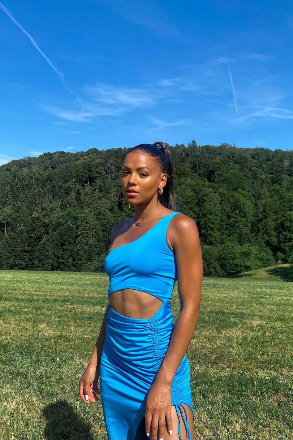 Blue, blue dress💙

#LTKeurope #LTKbeauty #LTKfit