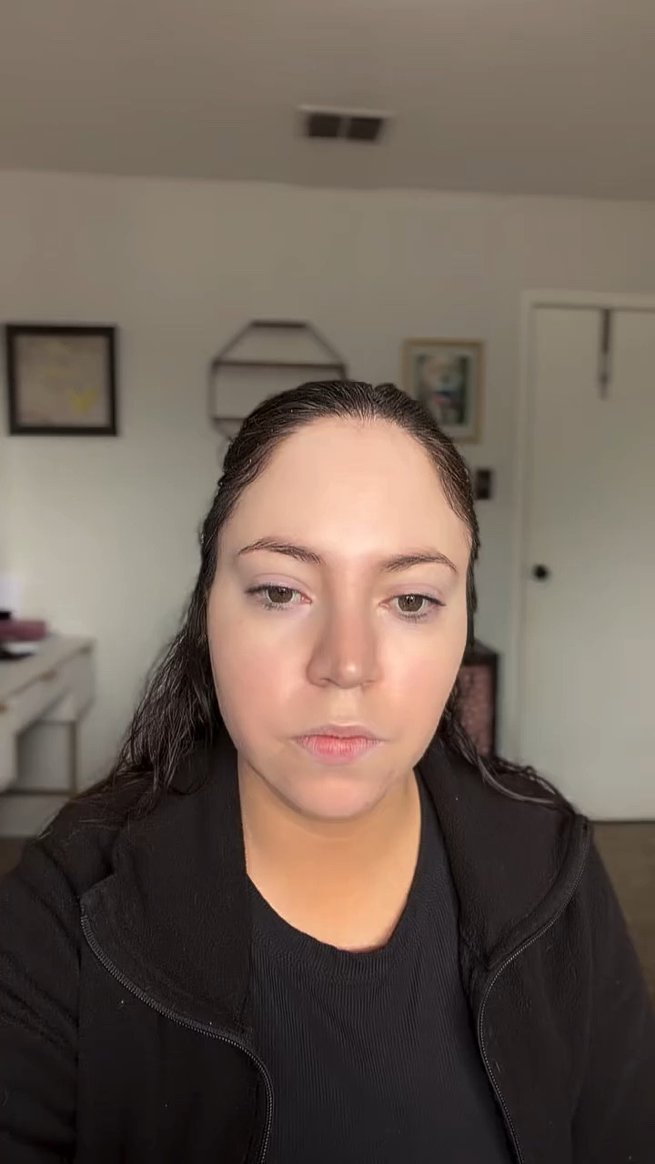 Stop scrolling if you have dry skin! This Innbeauty Vitamin C serum is a key step in my morning routine. I have three must-have products that I use every single day, and this is one of them. I always get asked how I wear a matte foundation with dry skin, and it really comes down to how you prep your skin beforehand. I’ve always loved a matte finish, and it still looks smooth and beautiful on my skin. I shared the first product yesterday, and today I’m showing you the second, go check out my first video! And can you believe I’ll be 37 in 3 months! @innbeautyproject @sephora #sephora #innbeautyproject #morningroutines #dryskin #explorepage