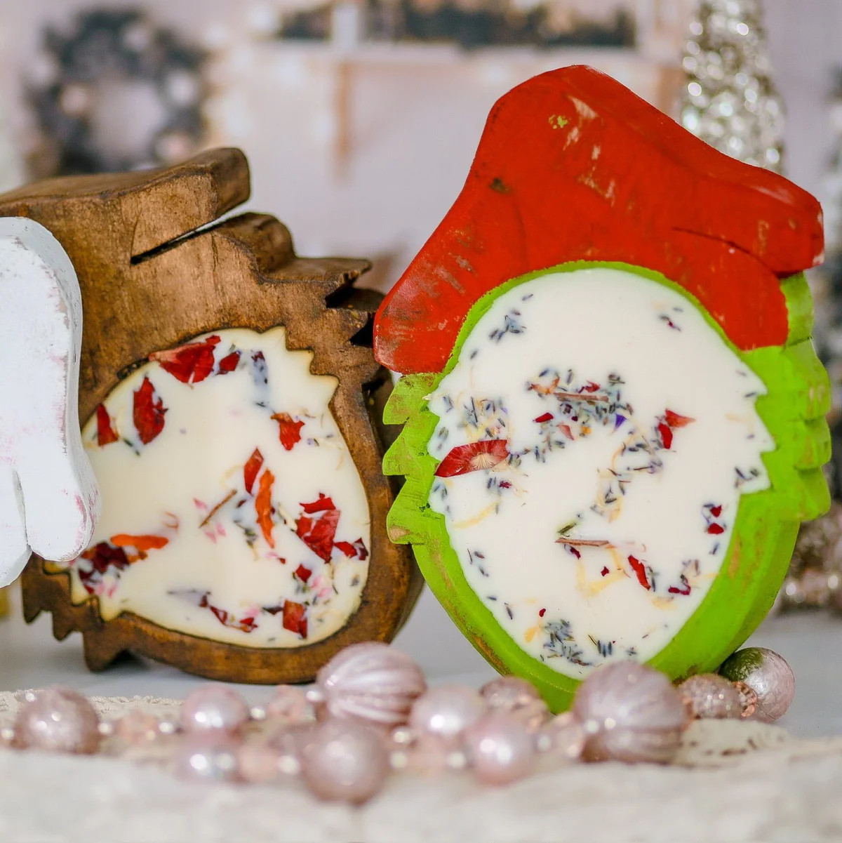 Grinch Christmas Dough Bowl Candle | Abandoned Cakes