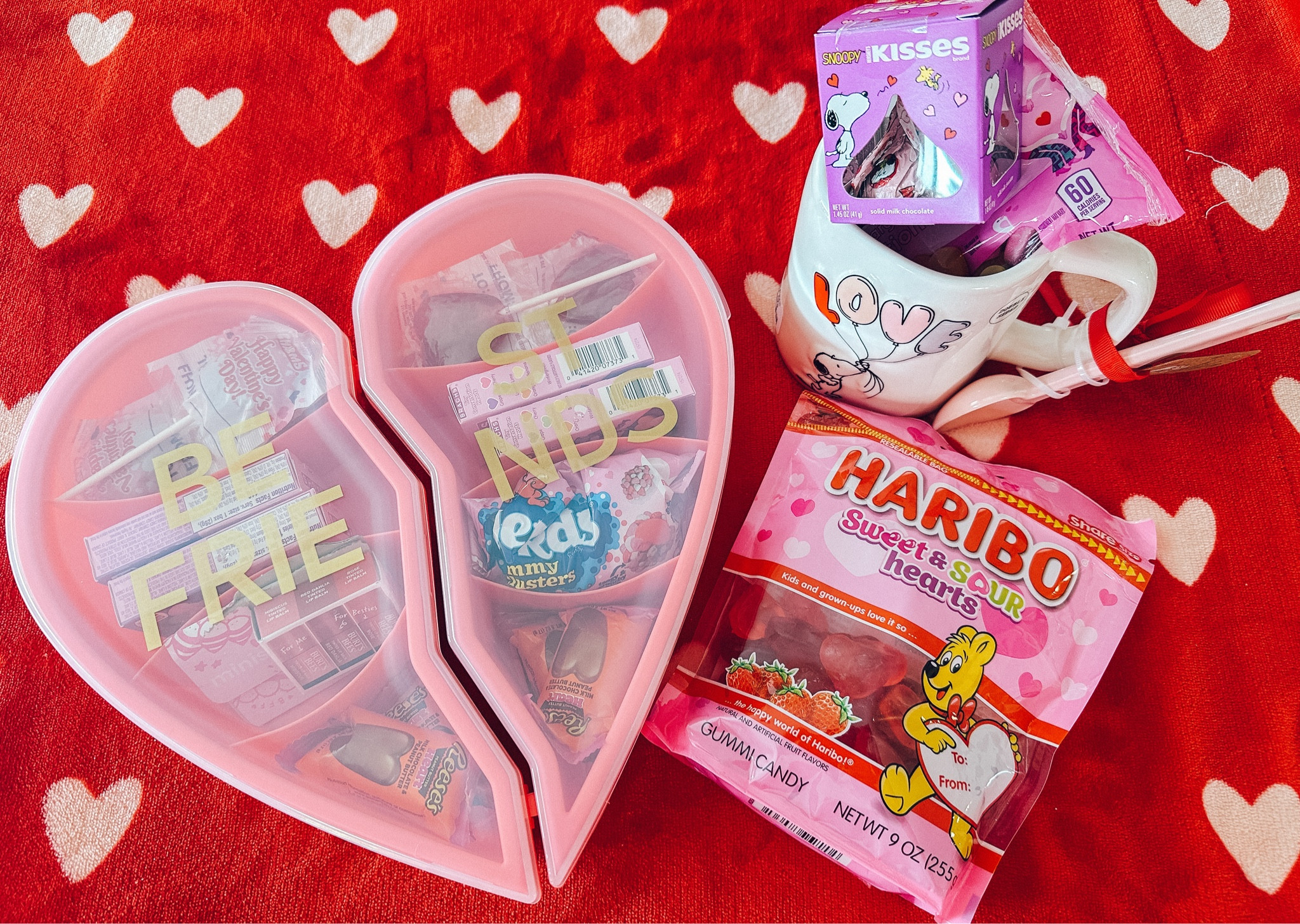 #galentine #galentinesday #galentinegifts #valentinesday #bfff #bffgifts #bffvalentine #bffgalentine #valentinesgifts 

#LTKSeasonal #LTKGiftGuide