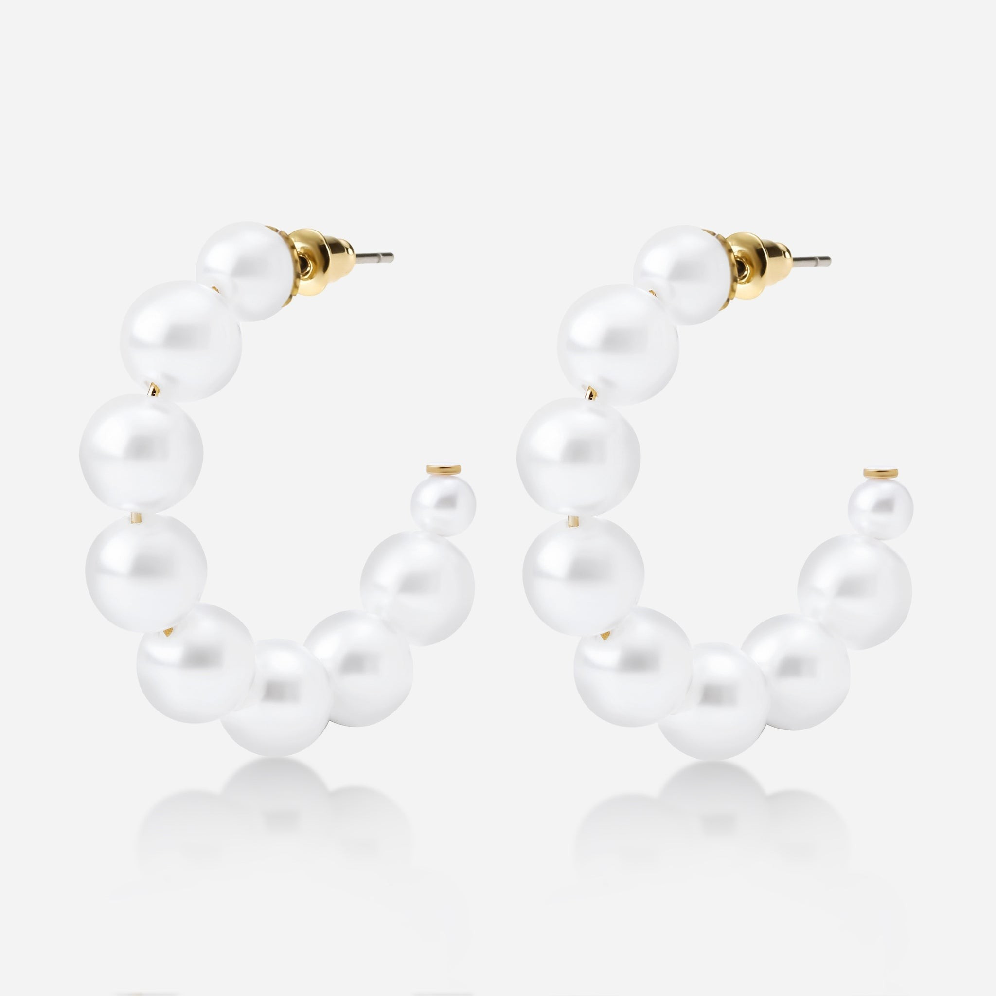 Jennifer Hoops | Victoria Emerson