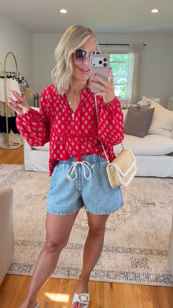 Target Summer Outfit 🎯

Summer outfits, summer dresses, vacation outfits beach, date night outfits, target finds, target style, target new arrivals, midsize fashion, petite fashion, matching sets, beach vacation outfits
@Target

#LTKSeasonal #LTKMidsize #LTKPetite