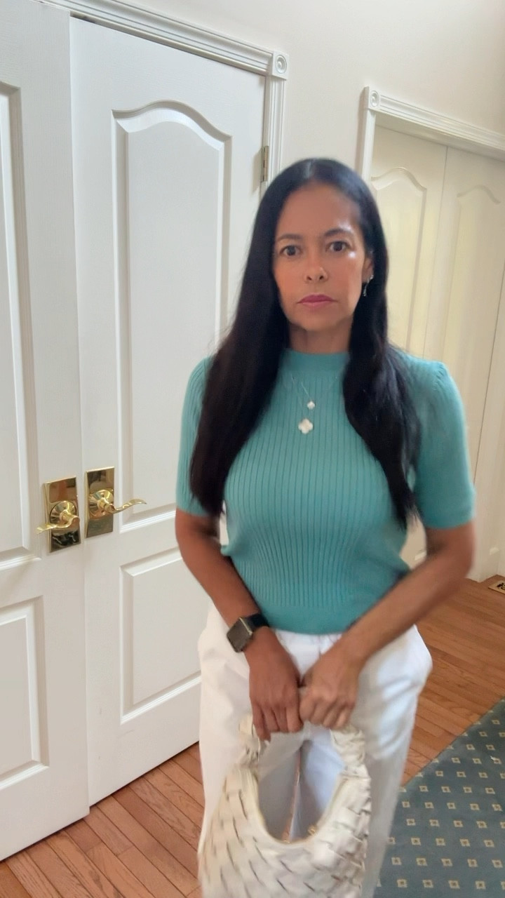 Summer outfit 
Capri pant 
Shirt sleeve top 

#LTKStyleTip #LTKFindsUnder50