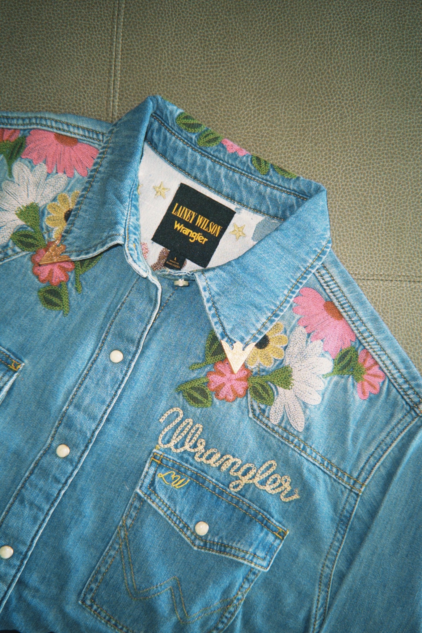 These Wrangler/Lainey Wilson collection pieces made for the perfect Houston Rodeo outfit! I absolutely love the embroidered denim! 😍

#LTKootd #LTKgrwm #LTKFestival