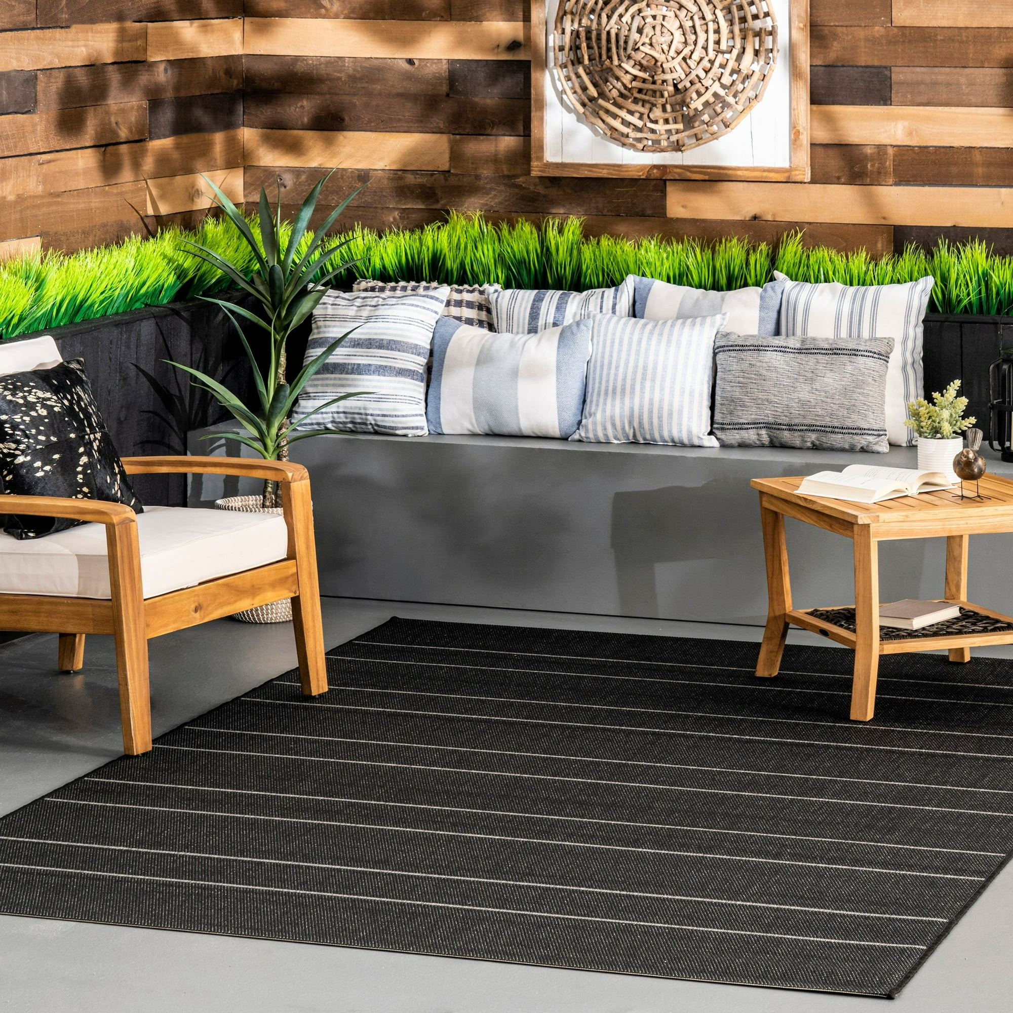 nuLOOM Pinstriped Taliah Indoor/Outdoor Area Rug, 5' 3" x 7' 6", Black | Walmart (US)