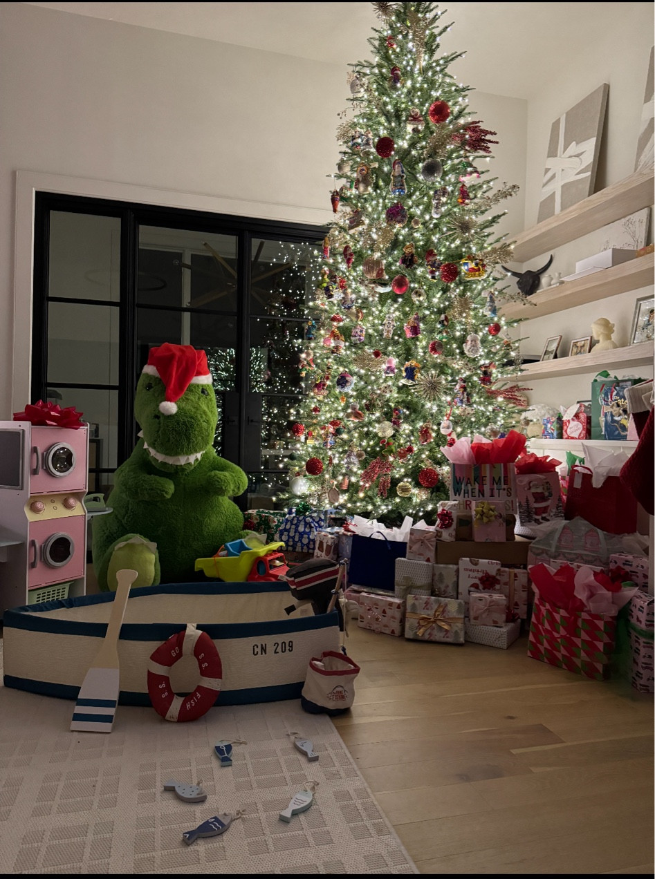 Back in stock the viral Christmas tree! 