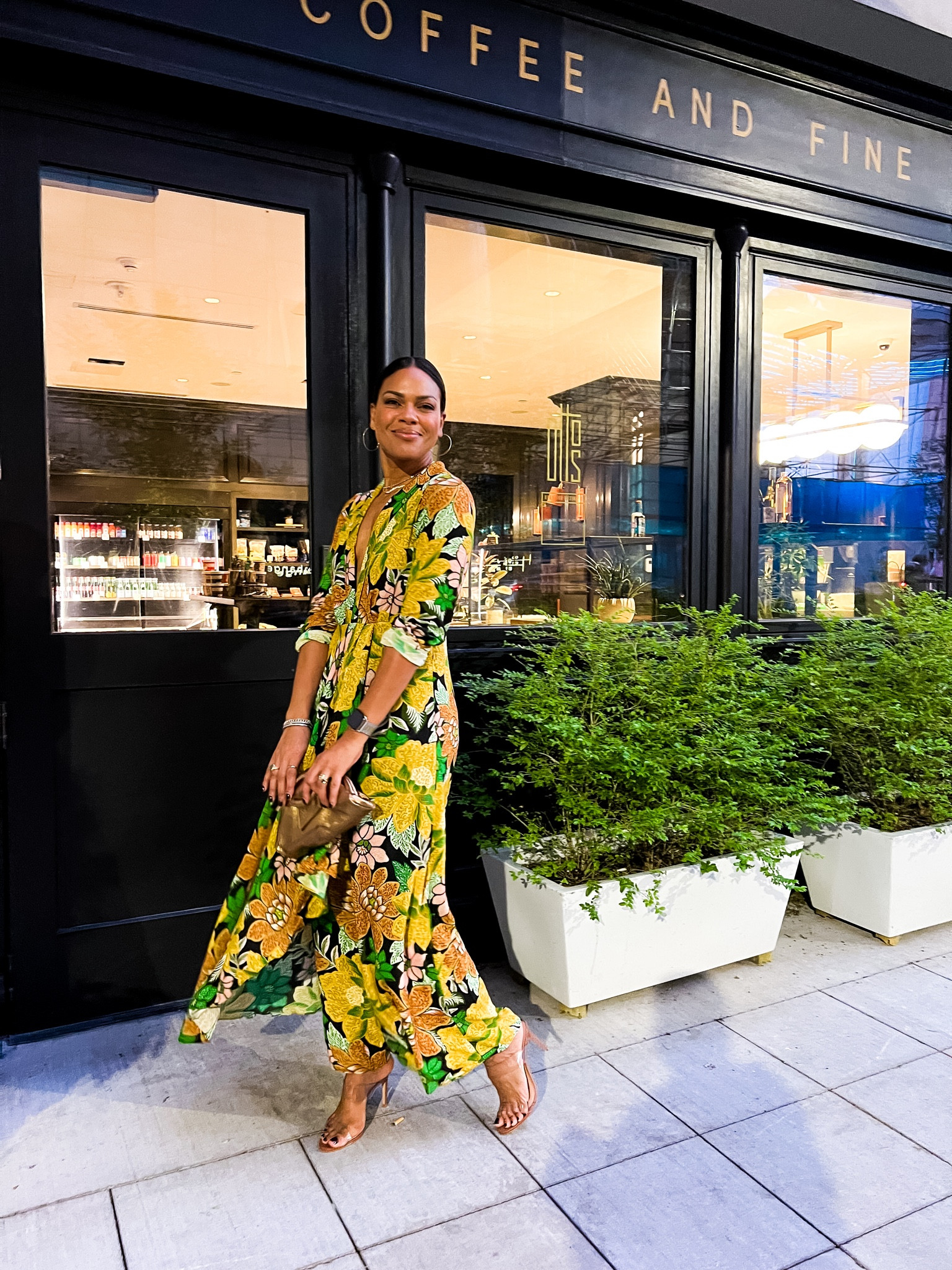 This Farm rio black and green floral high low maxi dress is a beauty. TTS and you’re gonna need boob tape. Not available on LTK, but linked the rest of the outfits.  #LTKCON