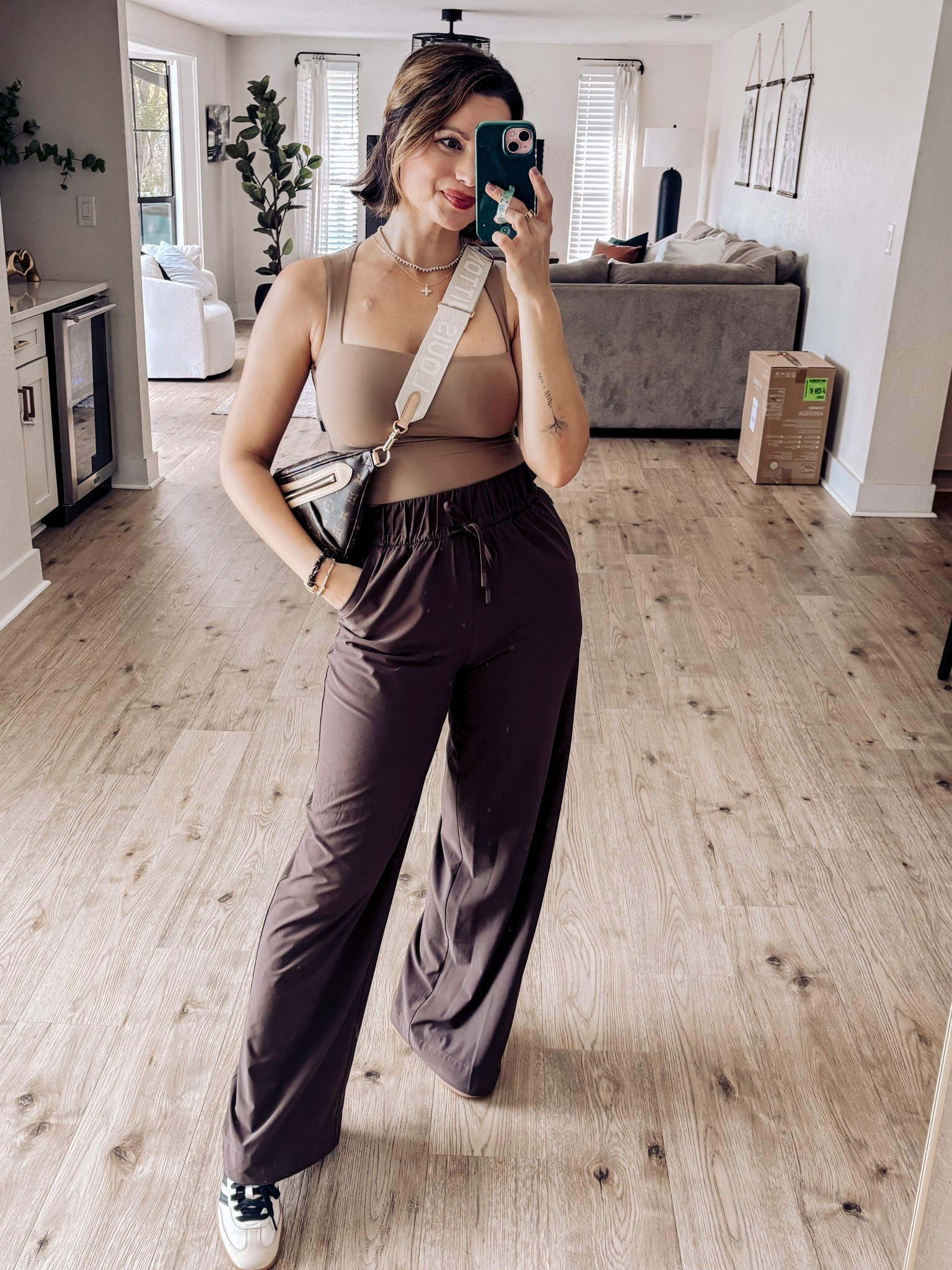 Shades of brown for today’s ootd! I love a good neutral look. All of these pieces are versatile and can be styled many different ways!

#LTKdayinmylife #LTKgrwm #LTKootd