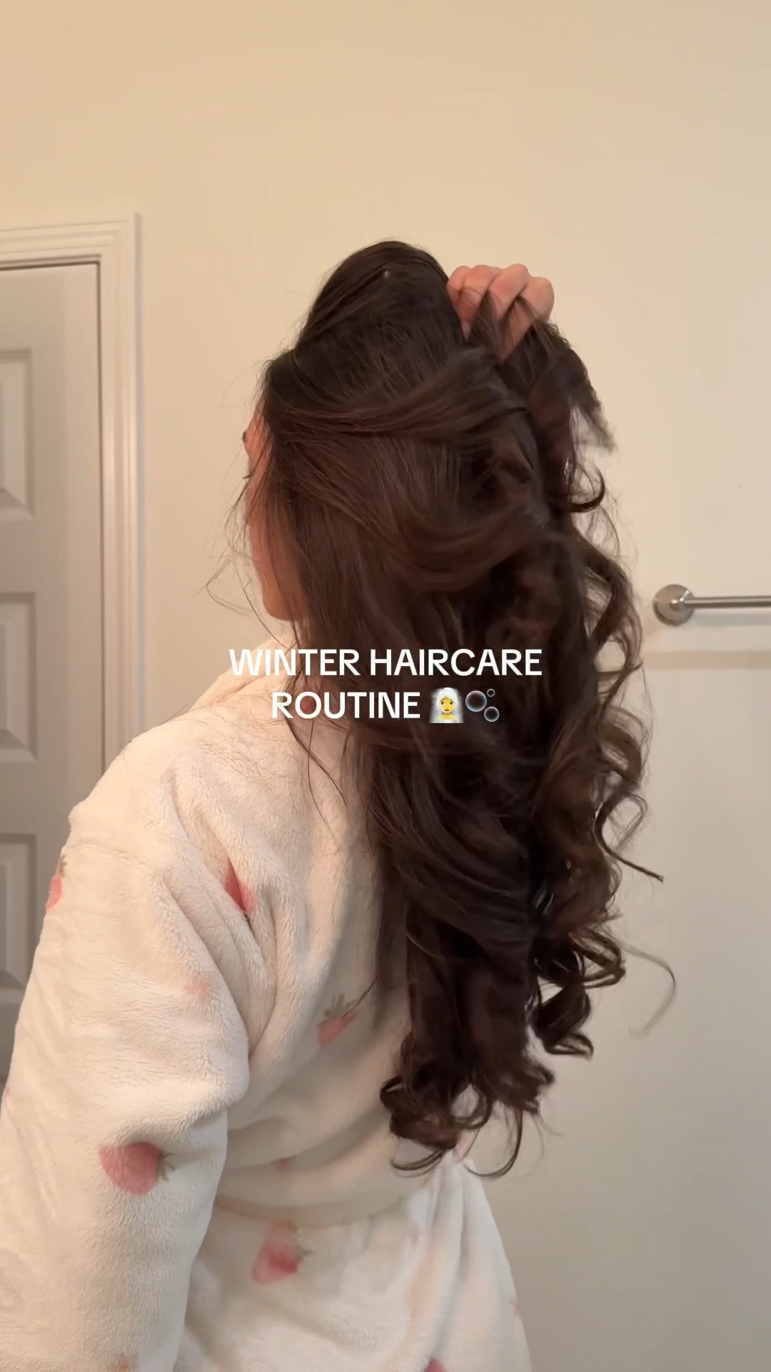 because I want my hair to be hydrated and glossy, ALLLLL winter long 🧖‍♀️❄️🫧


#rahuapartner #haircare #hairtok #haircareroutine #healthyhair

#LTKgrwm #LTKselfcare #LTKBeauty