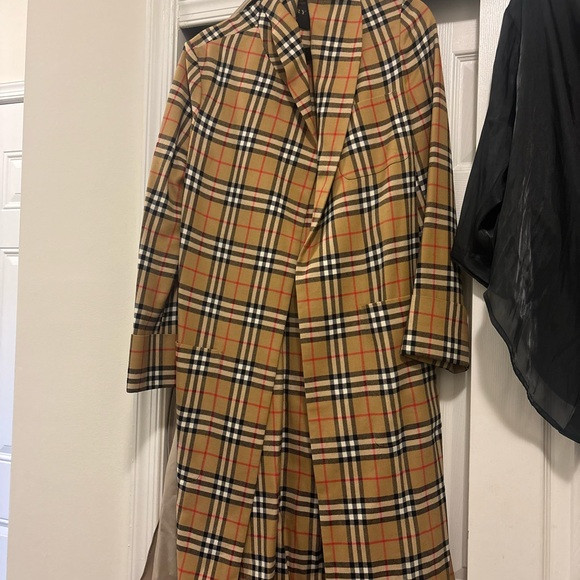 Burberry Tan Plaid Trench Coat | Poshmark