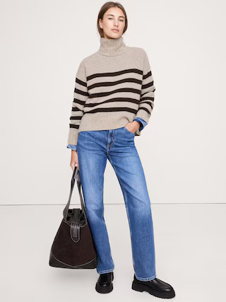 Relaxed Cashmere Turtleneck Sweater | Banana Republic (US)