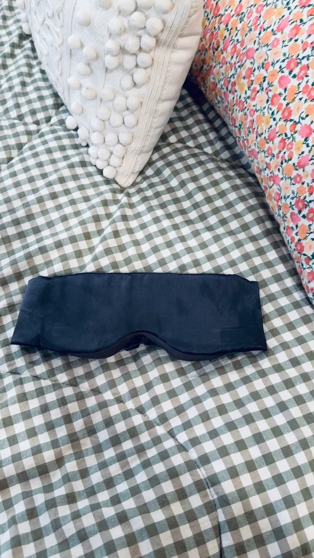I snagged this sleep mask from Amazon & have been testing it out for about a week. I love it! Super soft & comfortable & blocks out all the light. 

 