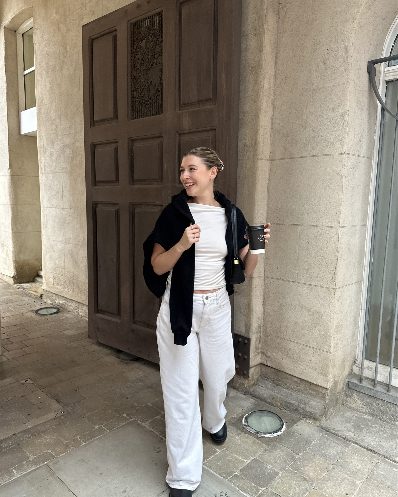 Sucker for a crew neck jumper and I’m sure 98% of my wardrobe is currently white, ooops !! #autumnstyle #minimalistfashion #cottonon

#LTKautumn #LTKuk