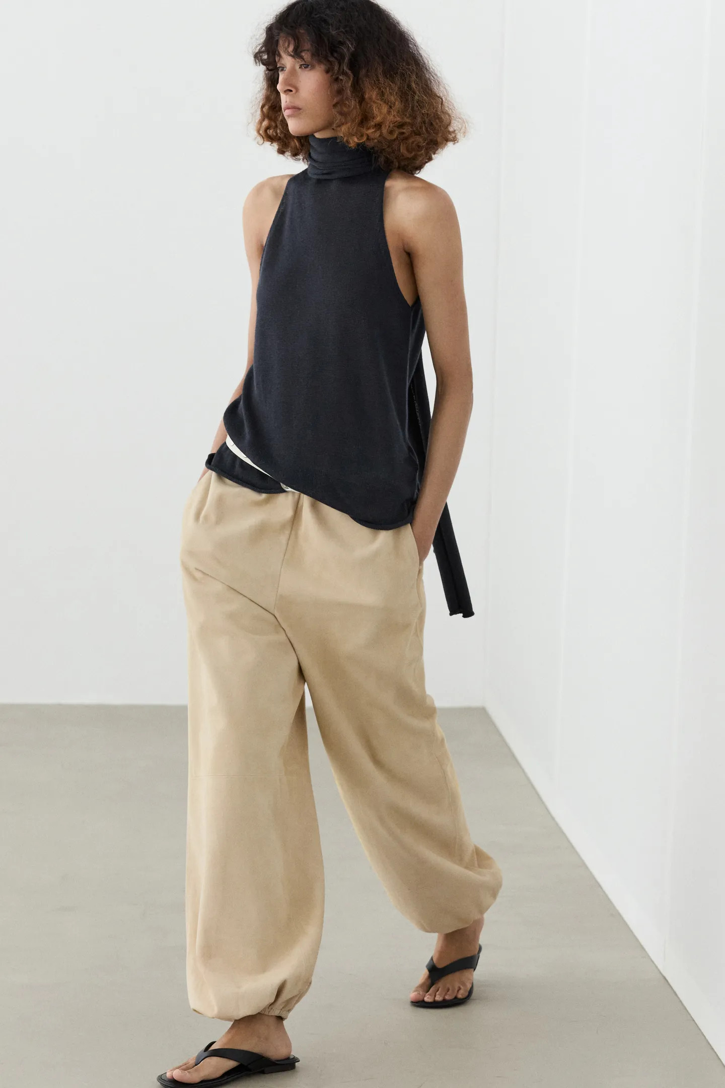 Flowing halter top with tie | Massimo Dutti UK