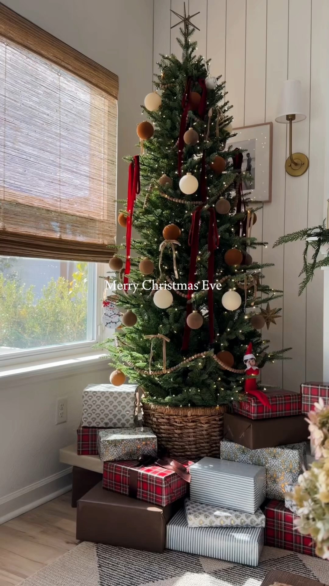 Holiday Home ❤️🎄 merry Christmas Eve  

#LTKHome #LTKHoliday #LTKSeasonal