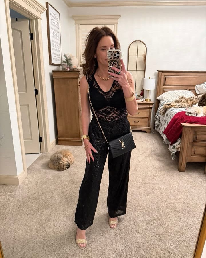 NYE look be great look for a night out!! 

#LTKOver40 #LTKmomlife #LTKFindsUnder50