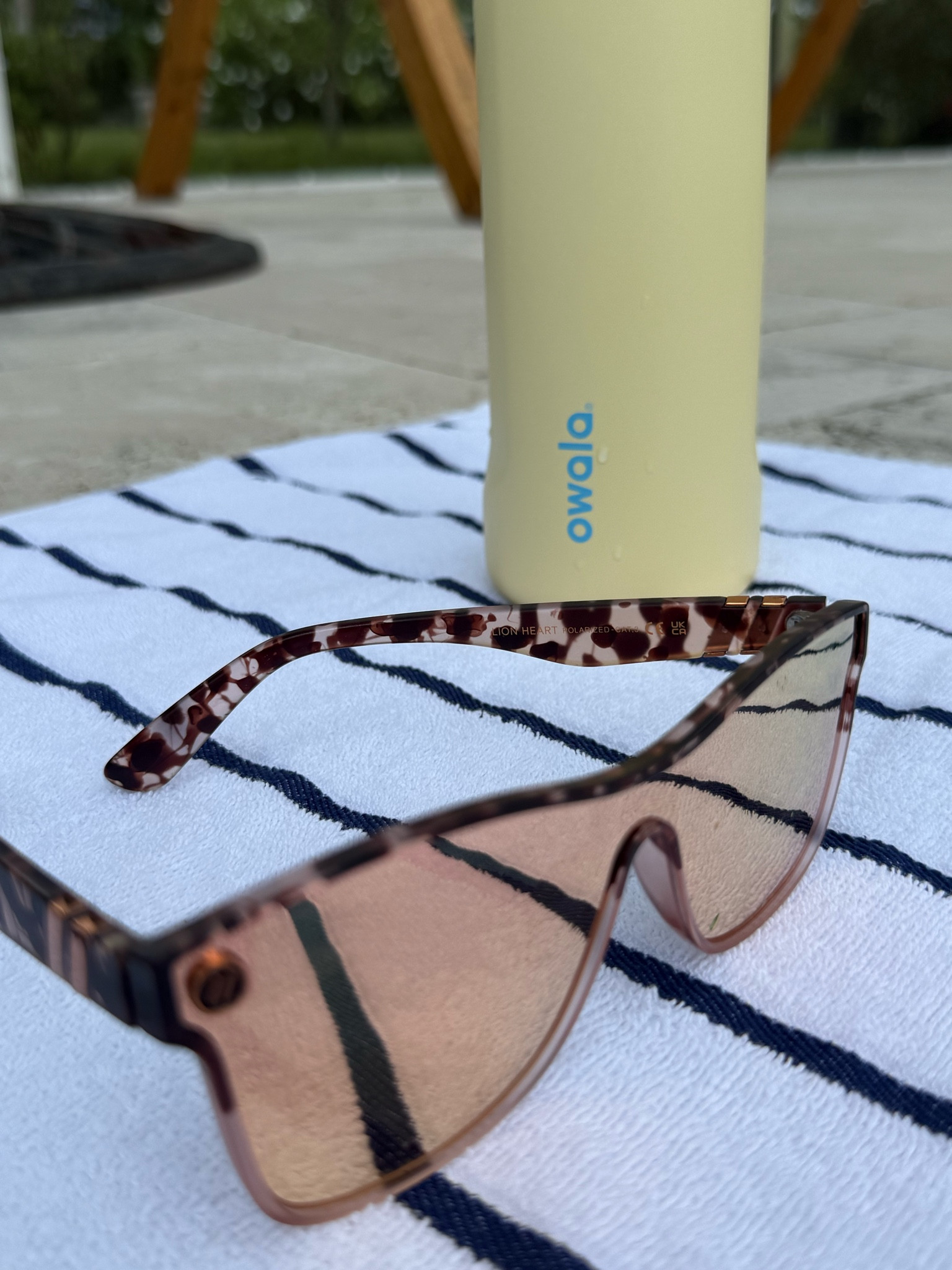 So easy to hydrate in the sun with this water bottle. Such a fav!

#LTKSeasonal #LTKmorningroutine #LTKselfcare