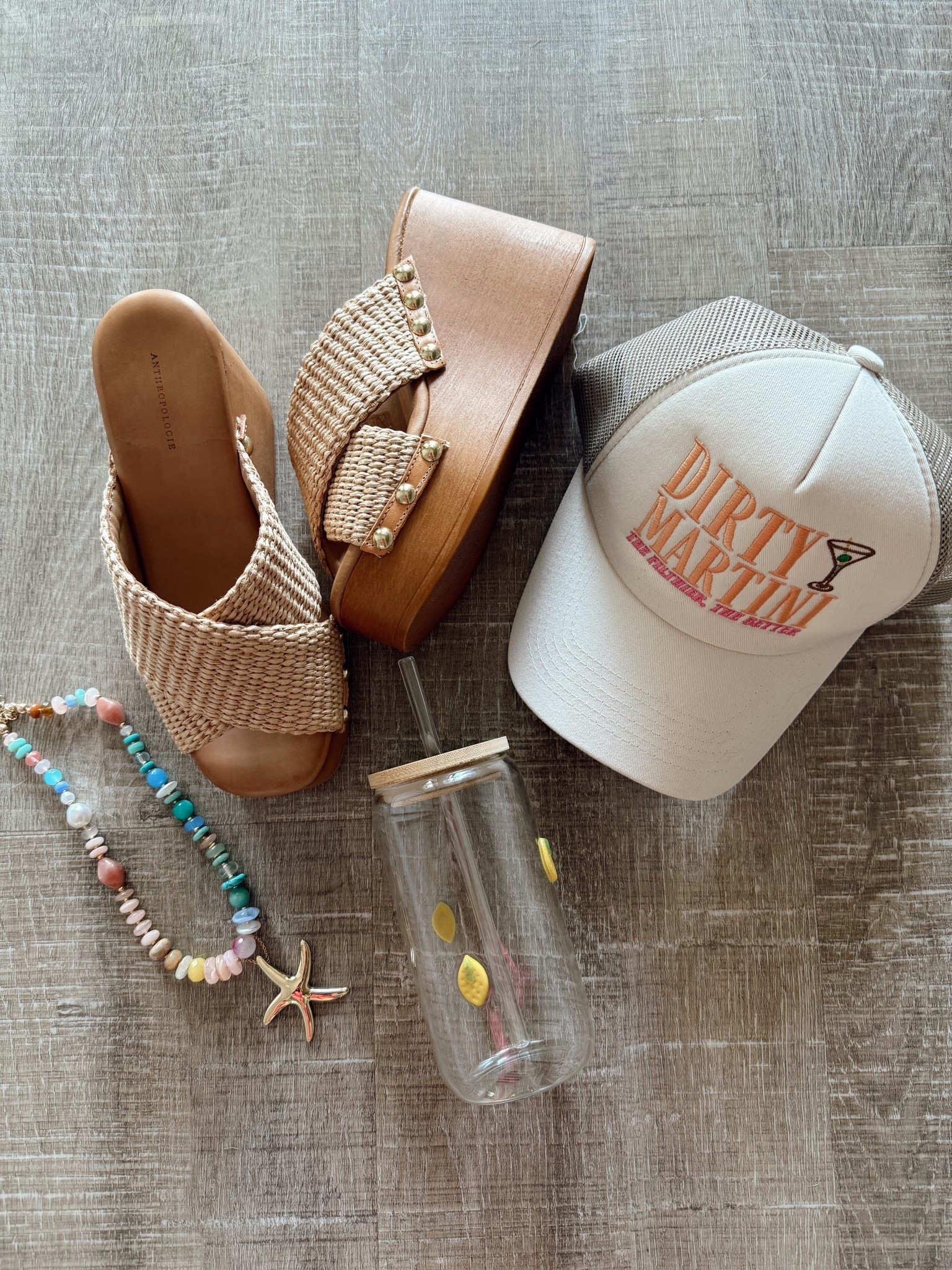 Use code PAULA20 to save 20% off $100

#LTKGiftGuide #LTKPetite #LTKFindsUnder100