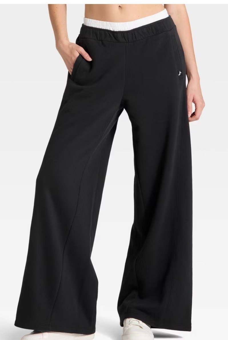 The coziest, comfiest, cutest, modern… all the feels .. all the wants...

#LTKStyleTip #LTKOver40 #LTKMidsize