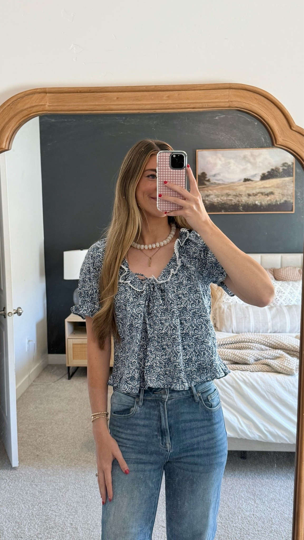 Love this top & necklace 🤍

#LTKmomlife #LTKootd #LTKgrwm