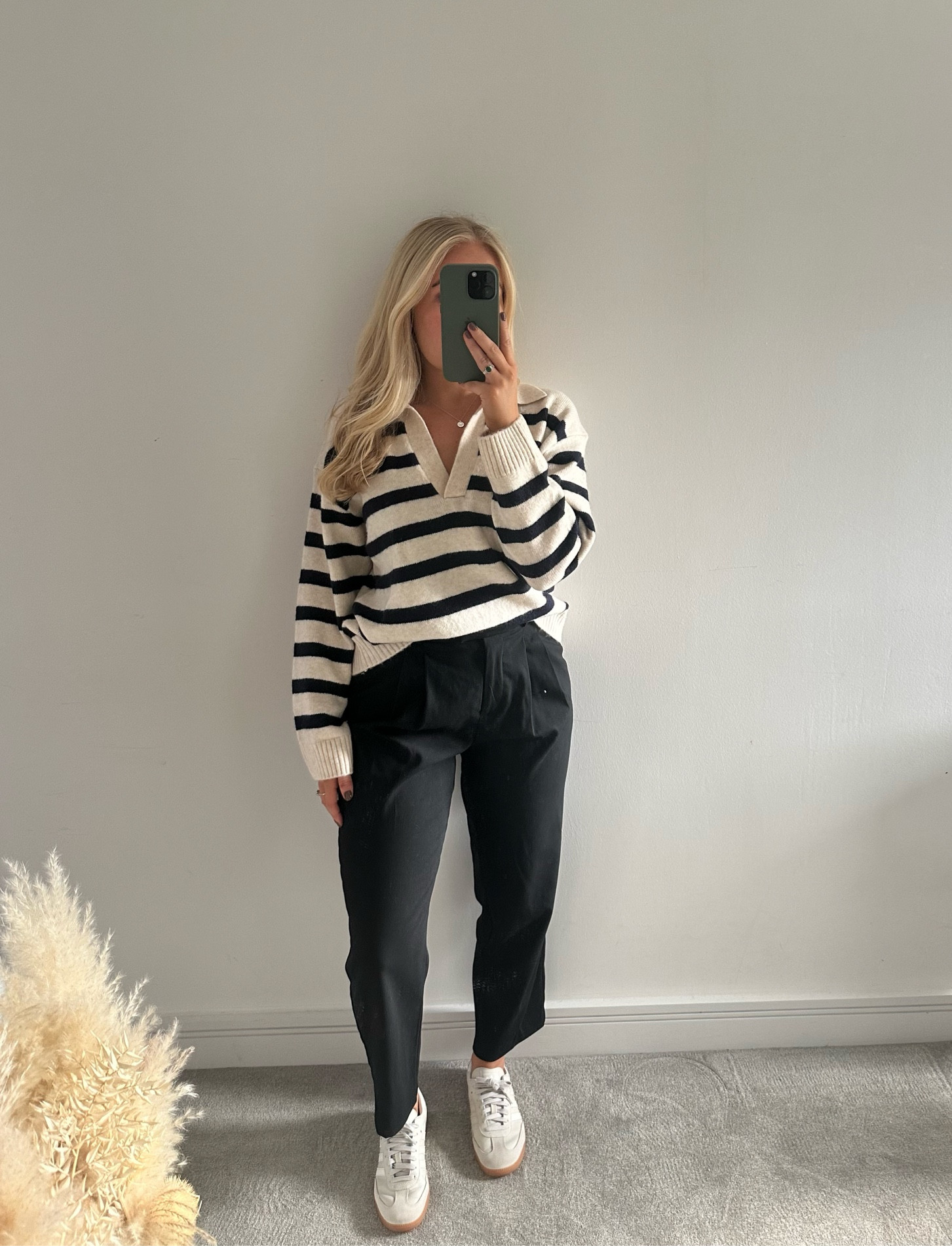 Autumn outfit 
The tailored trousers also make this a great office wear option for the winter. 

casual outfits / fall fashion / ootd 


#LTKSeasonal #LTKworkwear #LTKstyletip