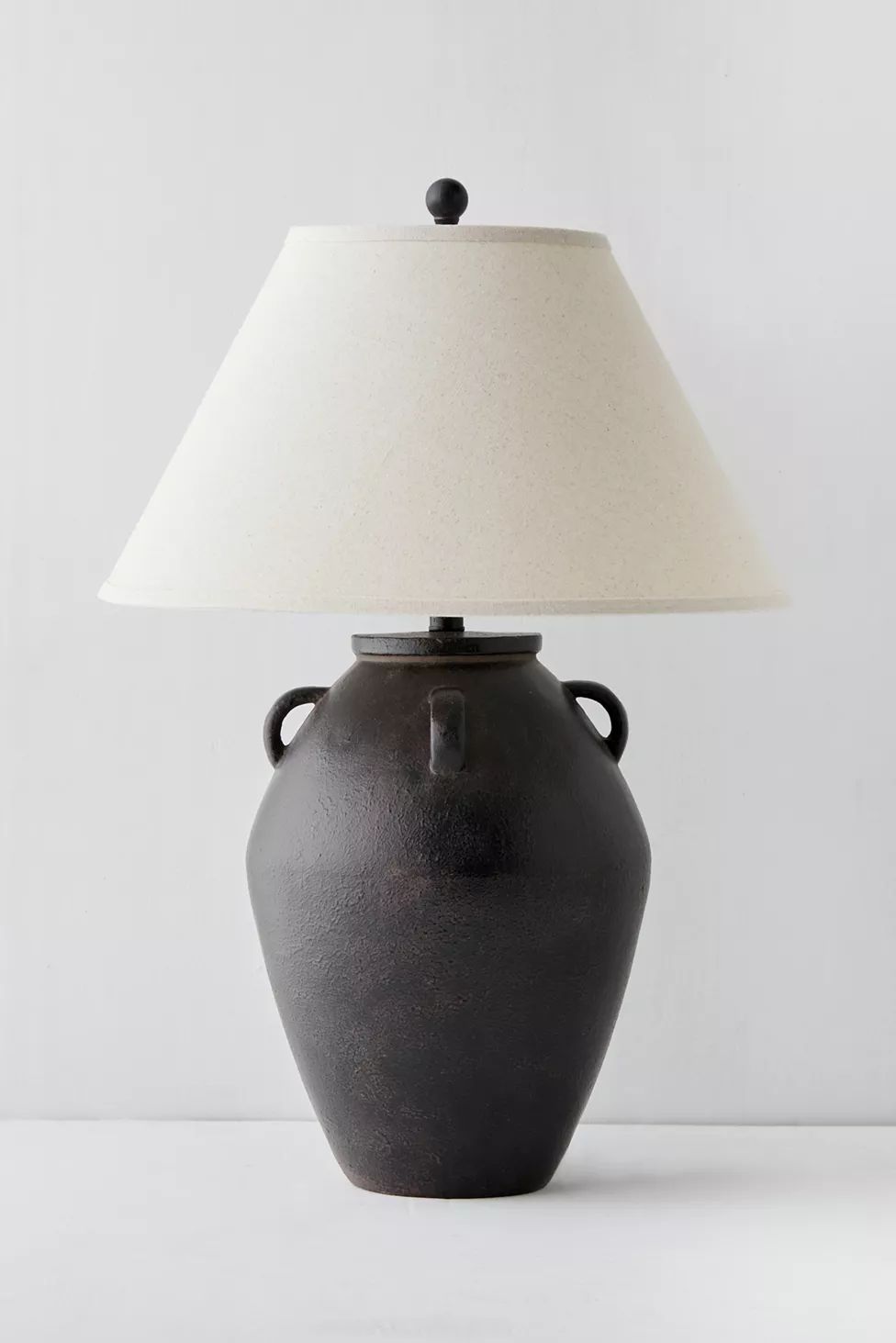 Samia Vase Table Lamp | Urban Outfitters (US and RoW)