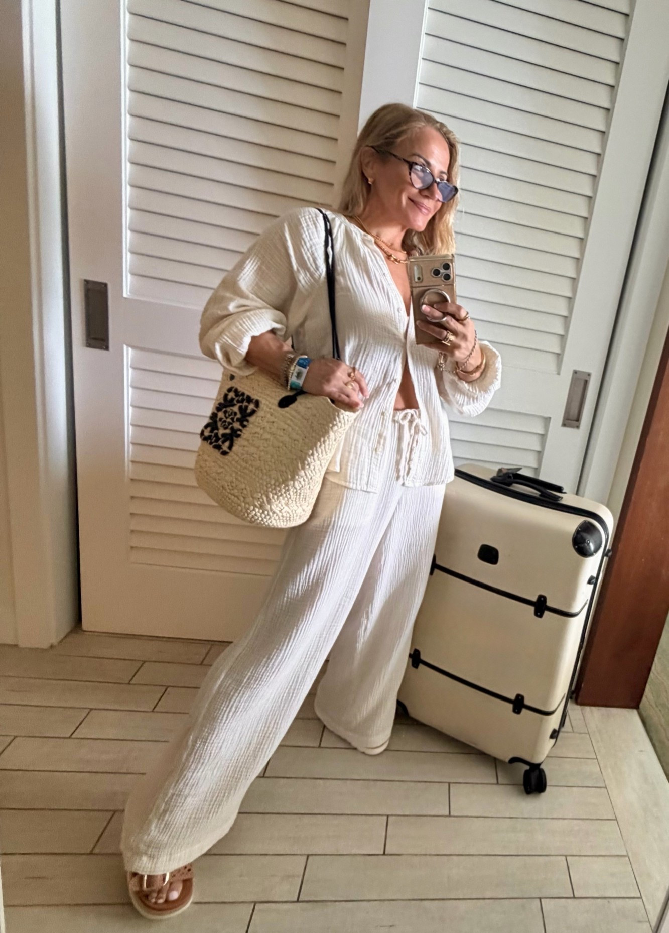 Airport fit - ORD to FLL ✈️ 🧳

#LTKTravel #LTKootd #LTKdayinmylife