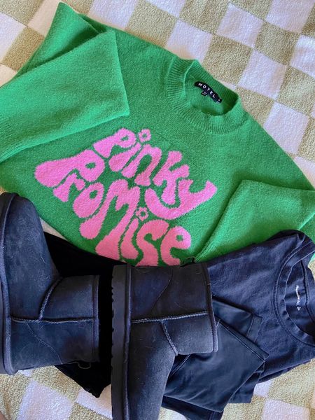 Road trip outfit — colorful sweater, flare leggings, black Uggs 



#LTKshoecrush #LTKSeasonal #LTKstyletip