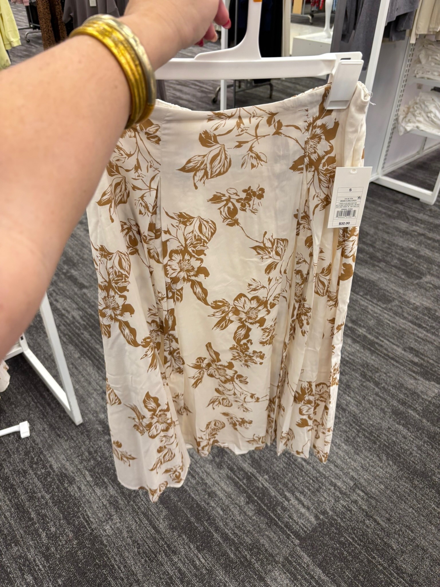 Floral midi skirt 🤎✨ 20% off right now!

Spring, summer, vacation, skirt, @Target 

#LTKootd #LTKSeasonal #LTKSaleAlert
