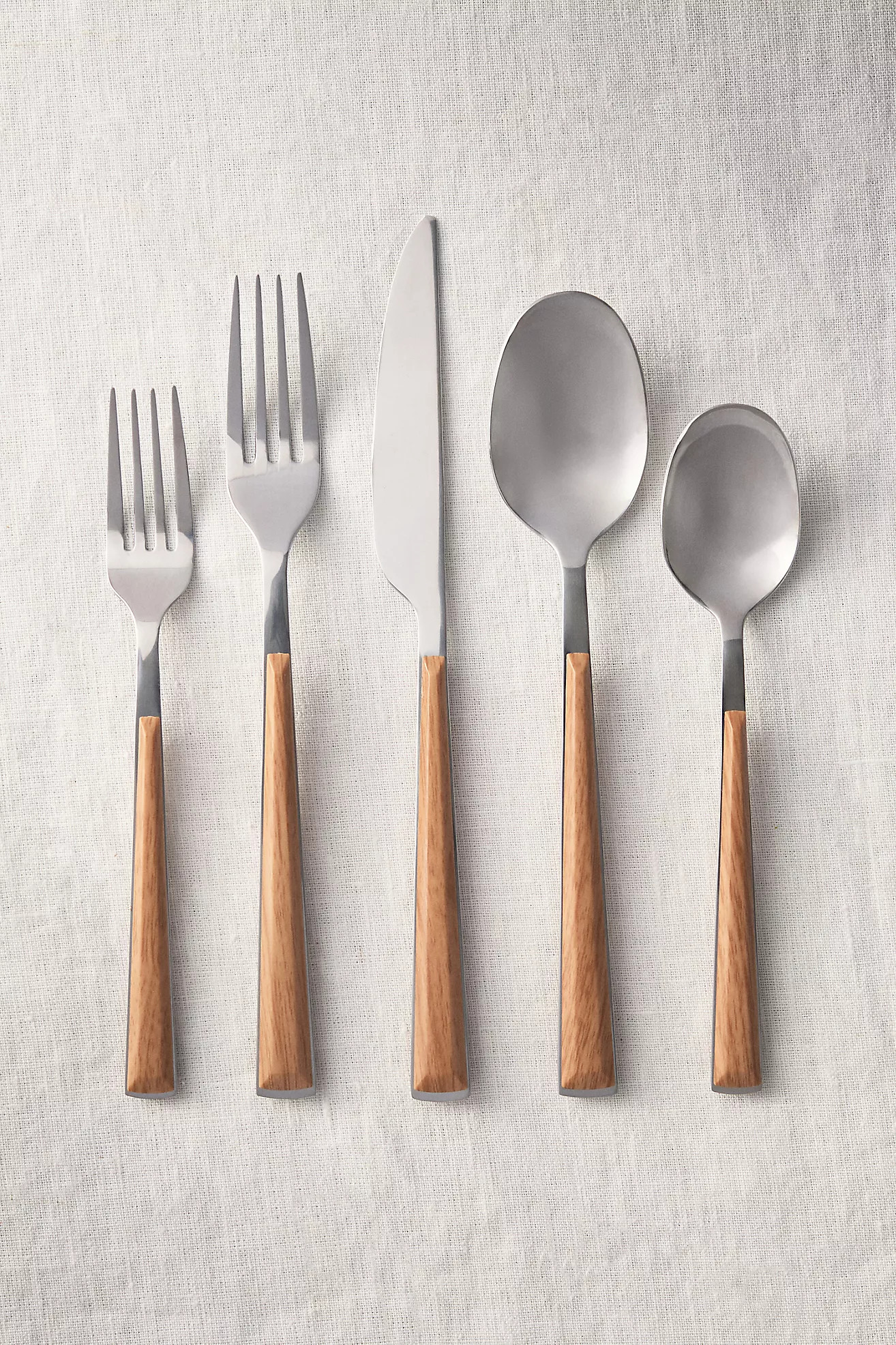 Esben Beachwood Flatware 20-Piece Place Setting | Anthropologie (US)