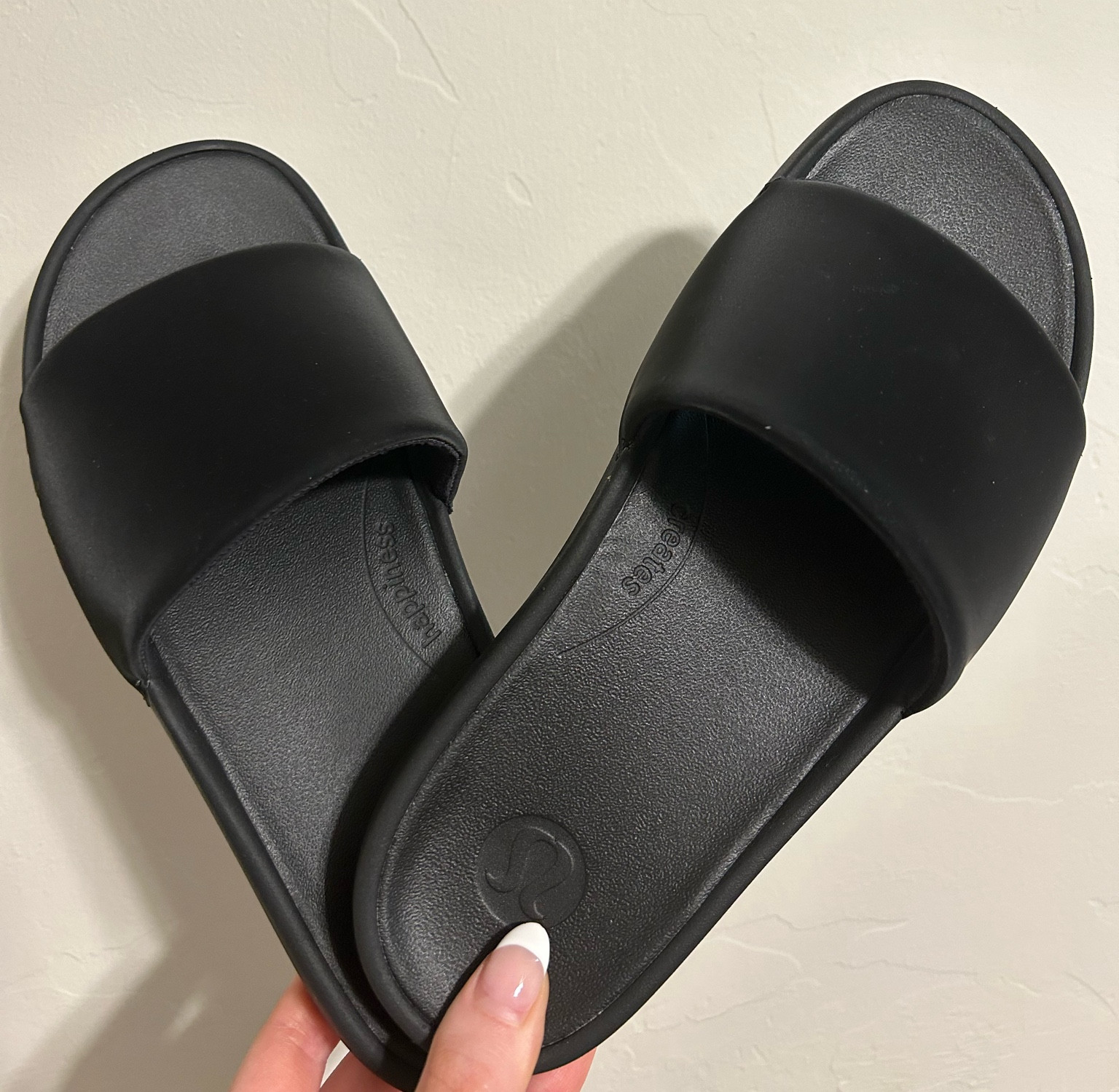 My go to slides for working from home. So comfy and cute :)

#LTKFind #LTKstyletip #LTKunder100