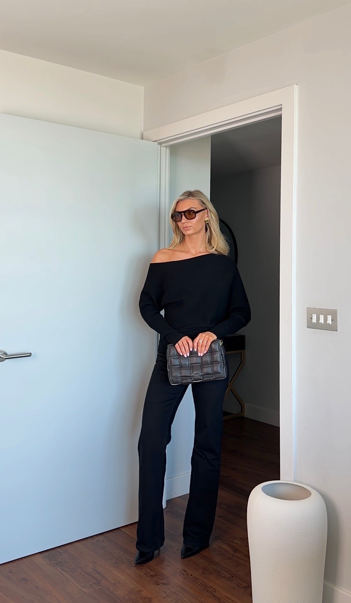 Fab for...

Brunch outfit
Bottomless brunch 
Casual dinner outfit
Dinner date outfit
Date night outfit
Drinks with the girls
Cocktail bar outfit
Girls night out
Restaurant outfit
Dinner in the city
Weekend outfit
London outfit
City break 
Shopping day out
Coffee date
Transitional outfits


| Transitional Outfits | River Island | Brown Clutch Bag | Off Shoulder Jumper | Reiss Jumper | Asymmetric Top | Black Jeans | Abercrombie Jeans | Straight Leg Jeans | Black Outfit | Chic Style | Quiet Luxury | Leather Boots | Ankle Boots | Heeled Boots | Autumn Outfits UK | What To Wear | How To Look Expensive | How To Style | New In | Capsule Wardrobe | Elevated Basics | Wardrobe Essentials | Chic Outfit | Knitwear | Elevated Casual Outfit | Sophisticated Outfit | Minimalist | Monochrome | Effortless Style | Classy Outfit | Outfit Ideas | Style Inspo | Autumn Fashion | 2026 | Perfume | Fragrance | Kylie Cosmetics Mood Stones | Velvet Brew | Luxury Beauty | @abercrombie

#LTKFashionMonth #LTKuk #LTKautumn