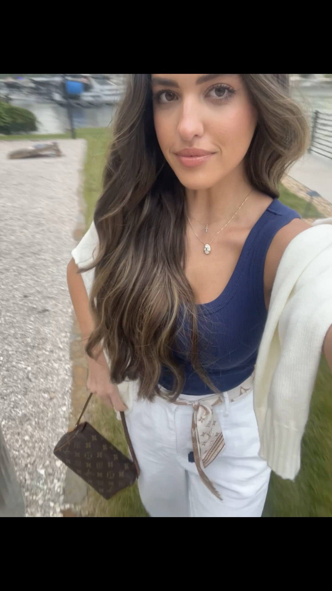 Happy MDW !!
Tank- target
Pants- wayf brand/ nordy rack
Sweater- Amazon
Belt - LV purse scarf situation 


#LTKSummerEdit #LTKParties #LTKFindsUnder100