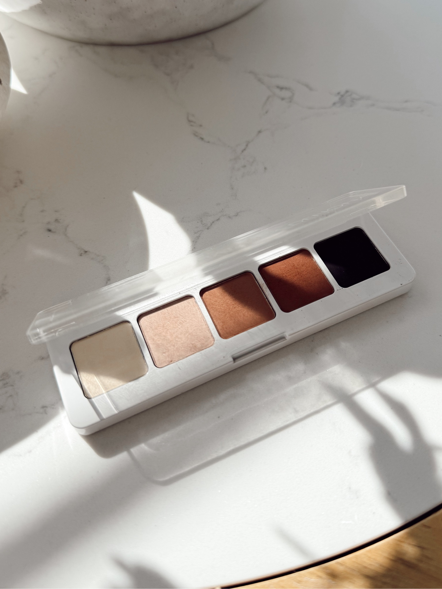 Obsessed with this eyeshadow palette! Great for traveling! I brought it with me to Miami! 

#LTKselfcare #LTKTravel #LTKBeauty