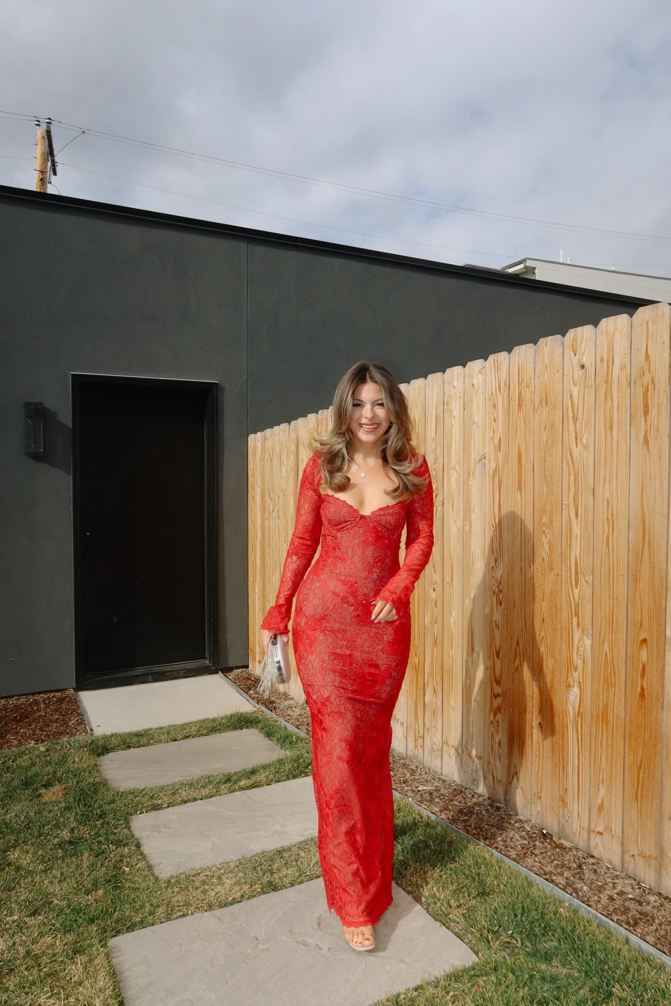 Red long sleeve fitted lace wedding guest and formal event dress

Vici code: Emerson30
Electric picks code: emerson20

Wearing my usual small/2

Wedding guest
Formal event
Black tie
Long sleeve
Lace
Special occasion

#LTKValentine #LTKSeasonal #LTKWedding