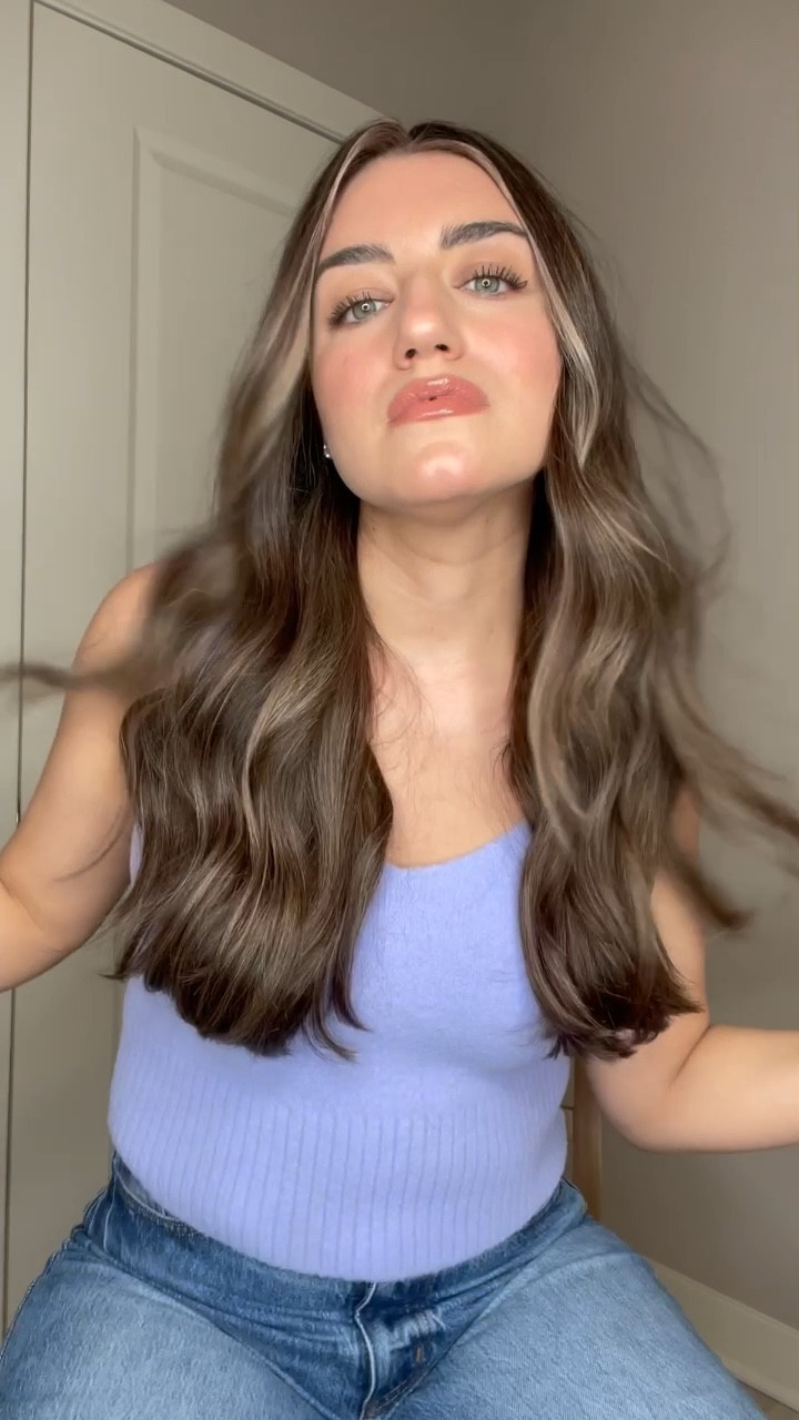 My signature tousled wave look using my BabylissPRO 1 1/4 inch curling iron and Oribe Dry Texturizing spray 

#LTKstyletip #LTKbeauty #LTKGiftGuide