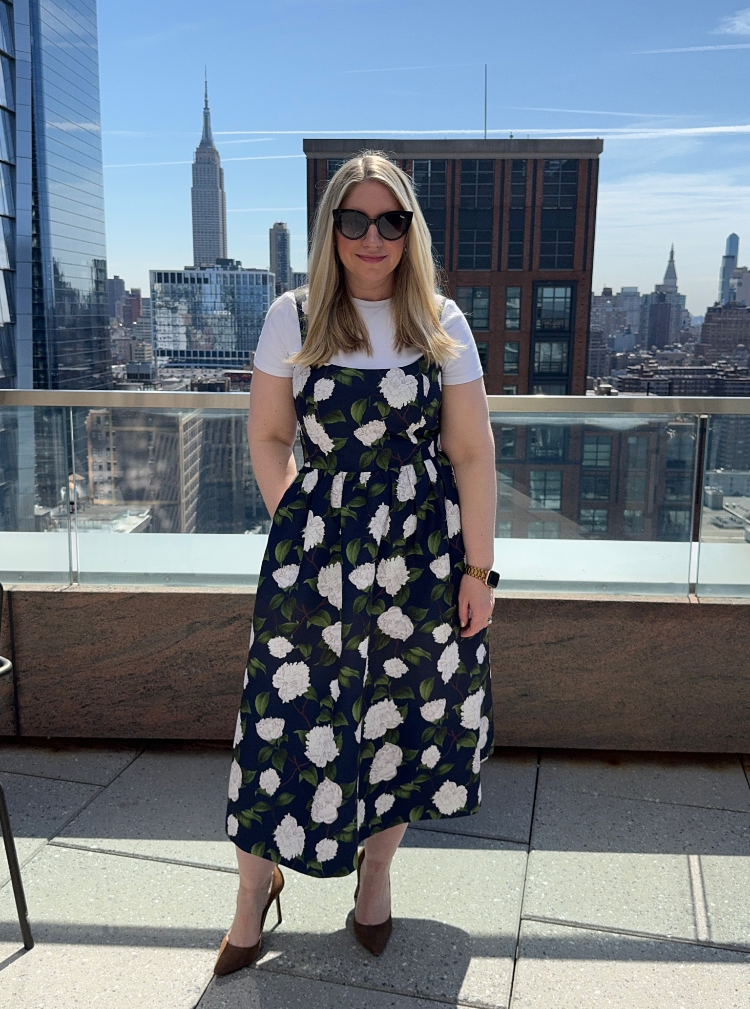 Love this Sachin & Babi dress as a wedding guest dress look or summer style for mid-size. Perfect fit and flare dress, so flattering. I’m wearing a size 8. 

#LTKstyletip #LTKmidsize #LTKSeasonal