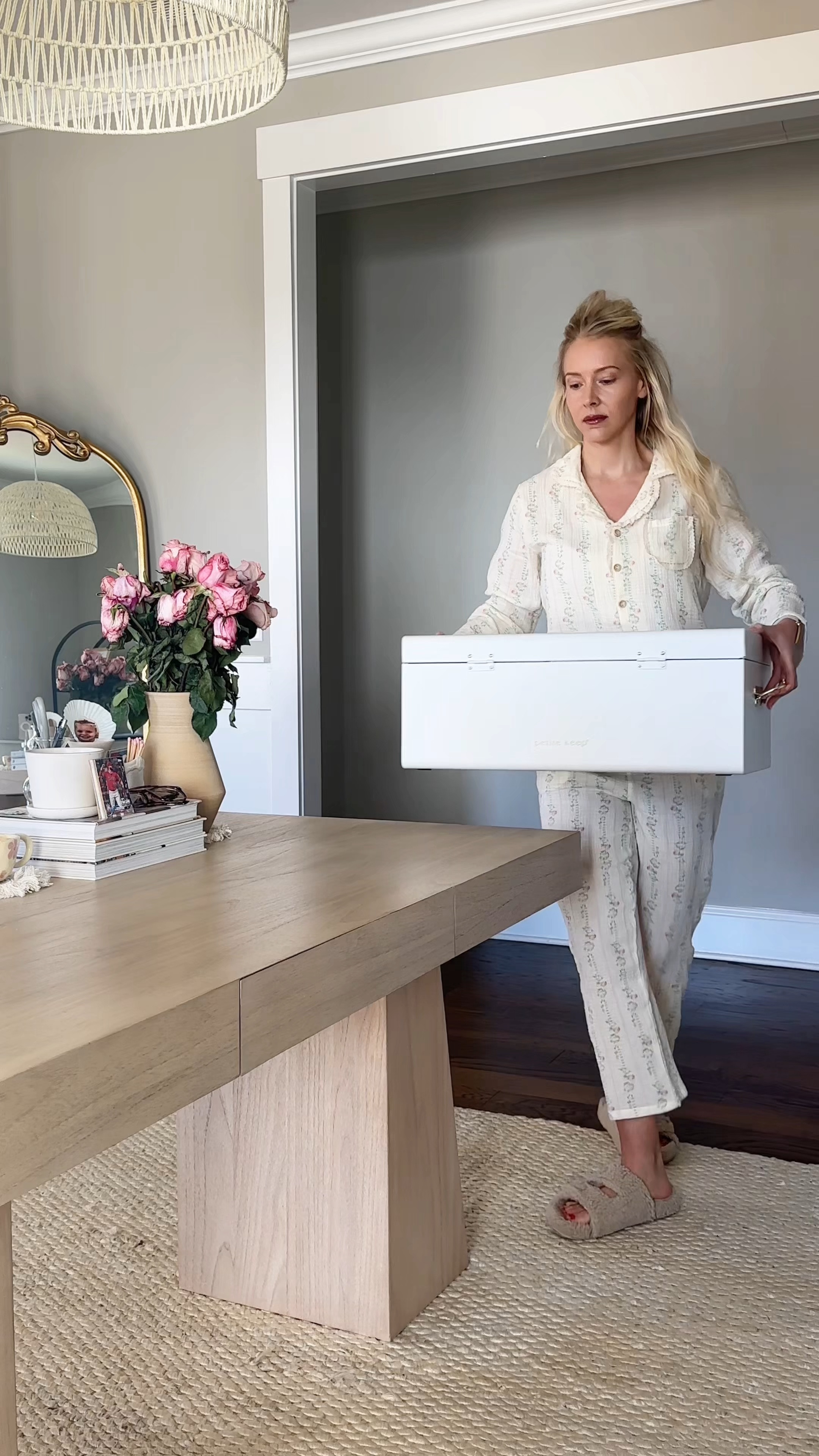 What’s in my bridal trunk. I love my petite keep trunks! Perfect bridal shower gift. 

#LTKvlog #LTKWedding #LTKstorytime