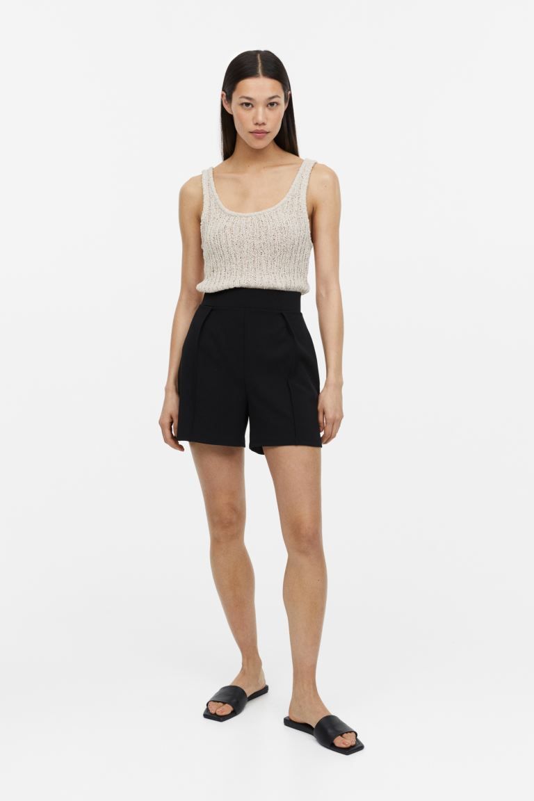 Pleat-detail Shorts | H&M (US + CA)