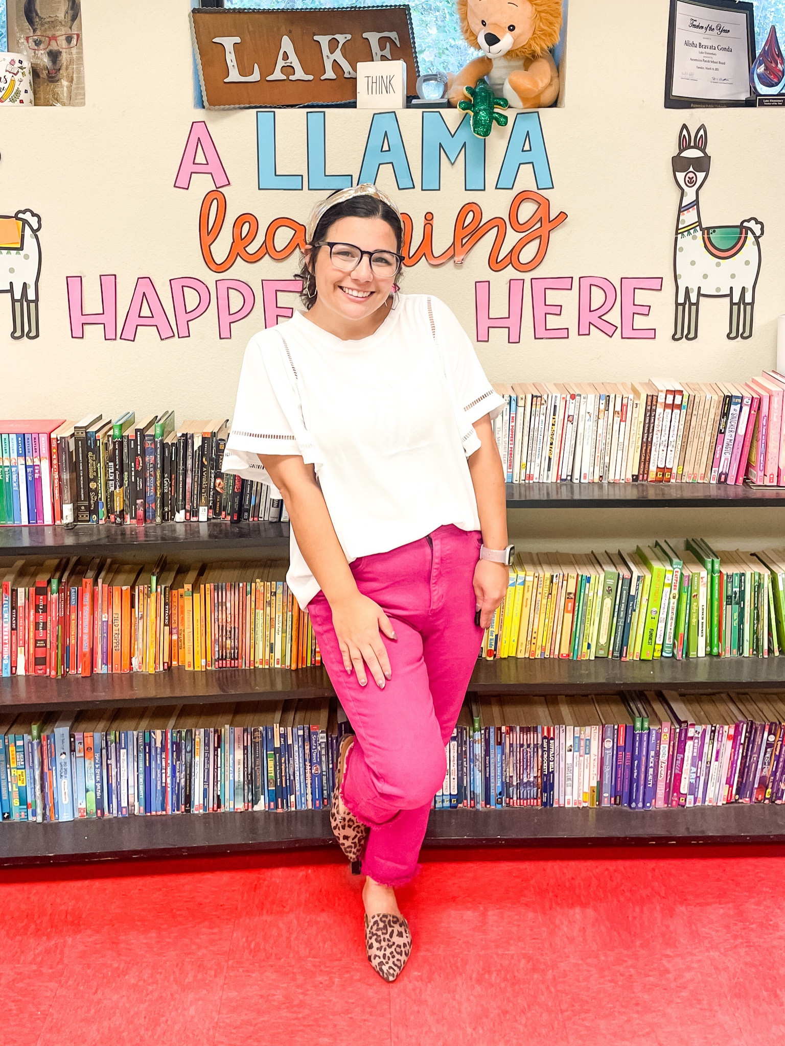 “Anything is possible with sunshine and a little pink!” - Lily Pulitzer

Honestly, ever since I got these cropped pink pants from Loft, they have been my favorite! 💖 the first time I wore them, I paired it with a teacher tee, but this time I went less casual and wore a top from Shein! 

Do you shop from Shein?! If not, where is your favorite place to shop? 

🛍To Shop my Outfits 🛍 
1. Click the Link in my Bio 
2. Click”Shop my Outfits - LIKEtoKNOW.it”
3. Download the @shop.ltk app!
4. Follow @styleteachrepeat
5. Click the link in my stories!

Work Wear | Teacher Fashion | Teacher Outfits | Shein Fashion | Teacher Style | Petite Fashion | Petite Style | Amazon Fashion | loft Fashion | 

#LTKSeasonal #LTKworkwear #LTKunder50
