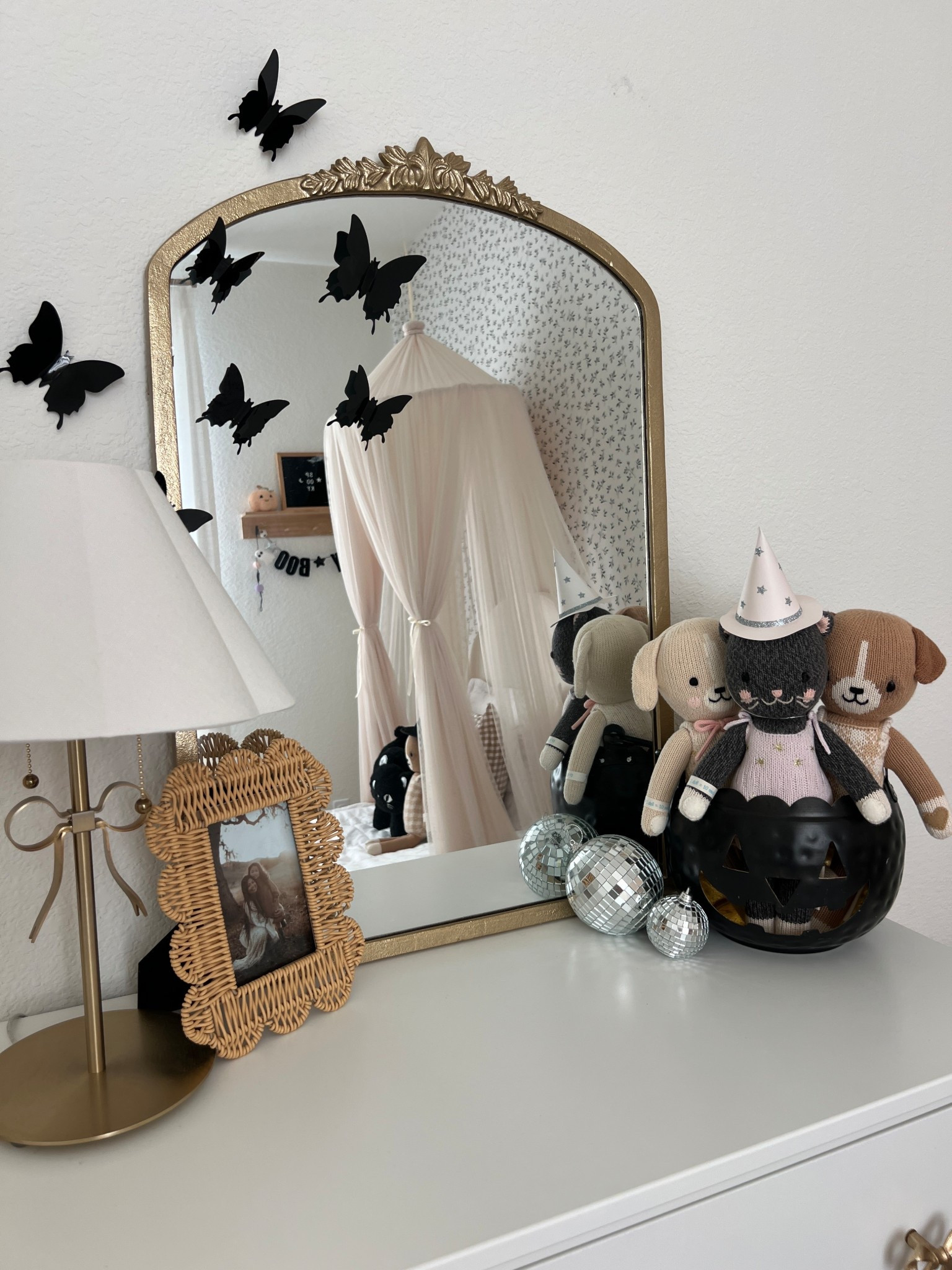 Pretty gold pieces ✨🪩