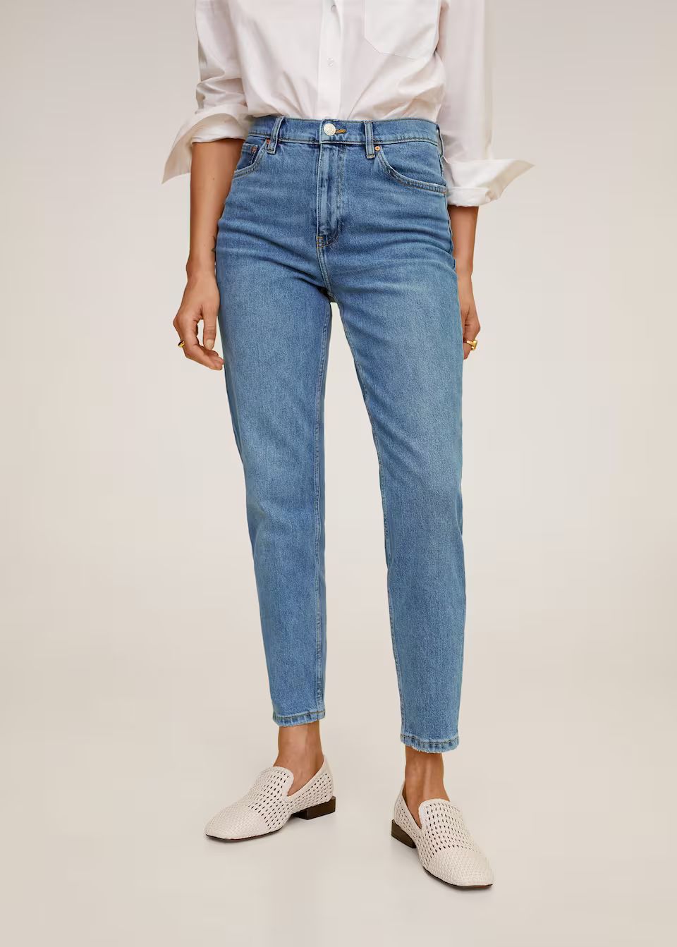Mom-Fit Jeans | MANGO (AT)