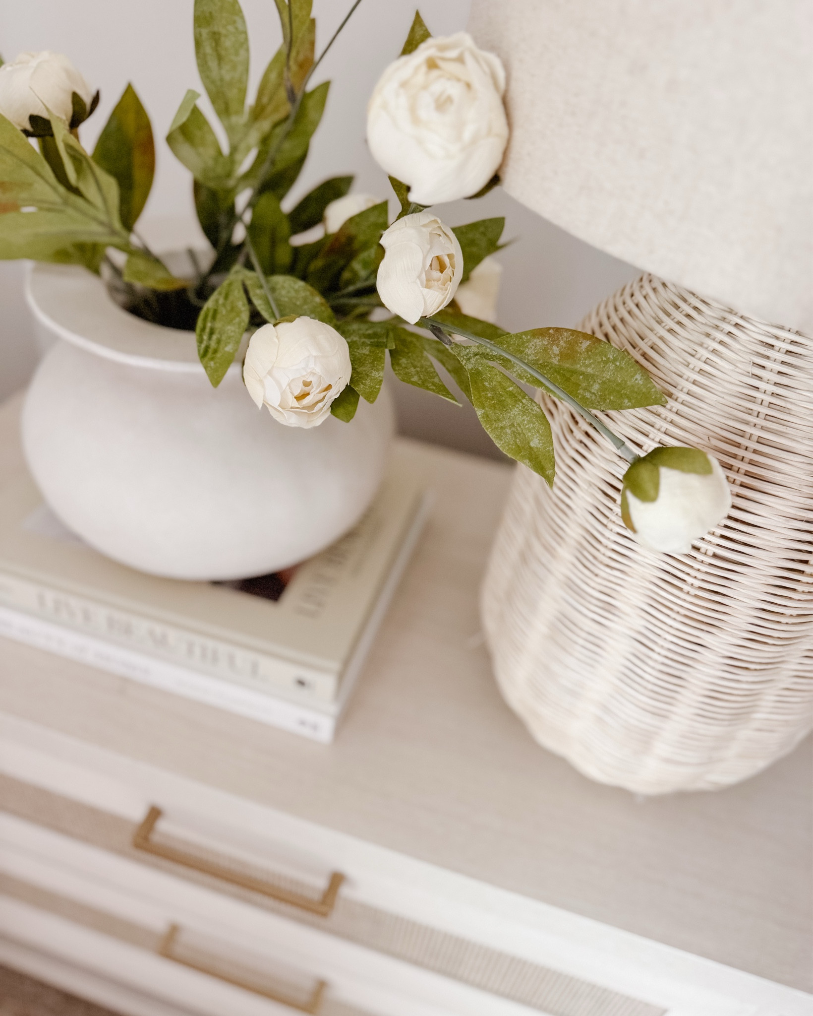 Pretty flowers pretty bedding #spring #peonies #bedding #books #lamp #amazon #walmart 

#LTKValentine #LTKSeasonal #LTKHome