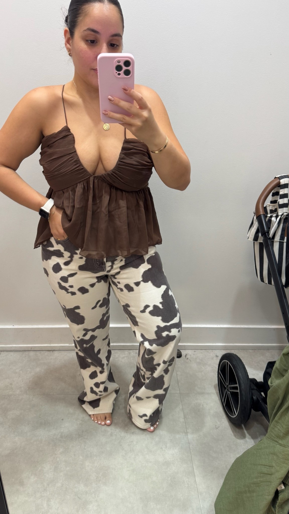This brown top + cow print jeans are a whole vibe. Fun, comfy, and flattering — obsessed.

👖 Code DENIMAF gives you an extra discount on denim, too!

#LTKSaleAlert #LTKStyleTip #LTKMidsize