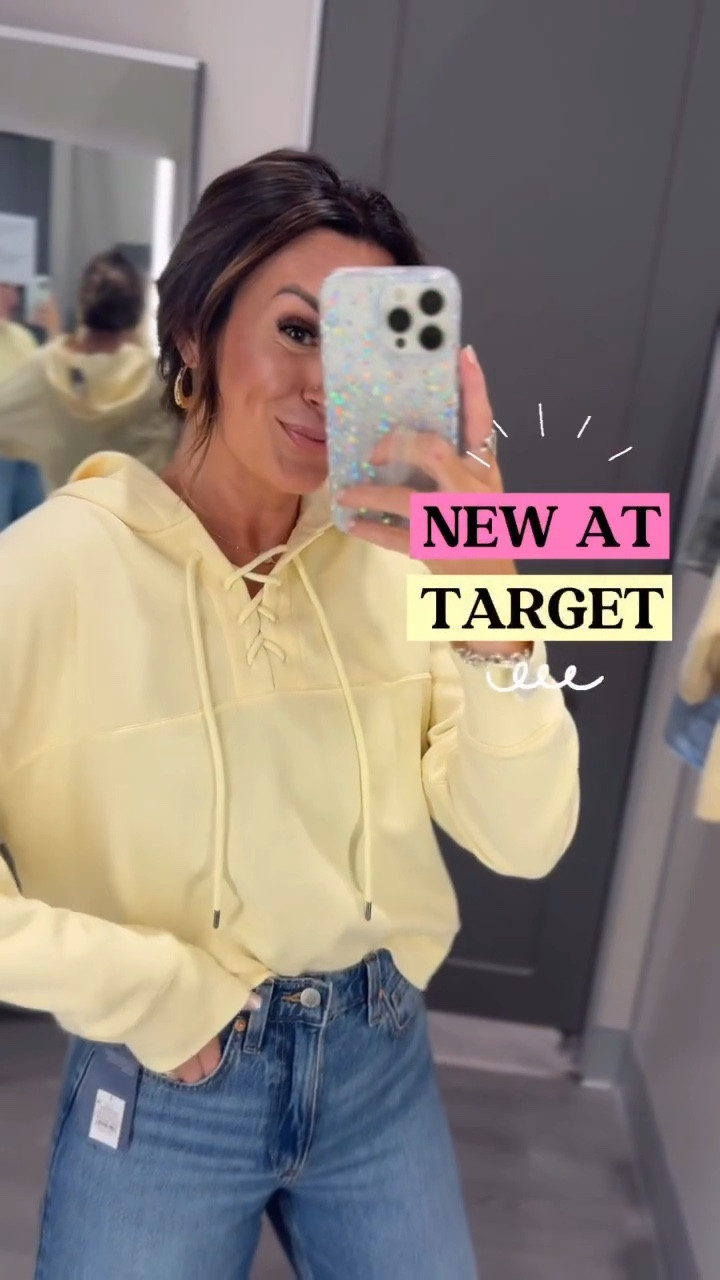 I’m 5”6 for reference usually a 0-2, XS/S, 140, 32D.

Yellow Sweatshirt: Small 
Denim Top: XS (runs TTS, I would size up if you want an oversized fit) 
Barrel Jeans: Wearing a 2
Green Shorts: 2 (they run tighter in the waist and looser through the thighs) so I sized up. 
Floral Jeans: 2
Burgundy Top: Amazon, wearing a small, it’s linked below. 
Pink Sweater: Small 
Jeans: 2 
Pink Heart Sweater: Small (it runs a little big in the shoulders, an XS would have helped with that) so just keep that in mind! 
Blue Sweater: Small, would have preferred the XS
Floral Top: Small 

Target, Target Style, Denim, New Arrivals, OOTD, Spring Fashion, Butter Yellow, Mom Style, Teacher Outfits, LTK, Fashion, Mom Outfits

#LTKootd #LTKFindsUnder50 #LTKgrwm