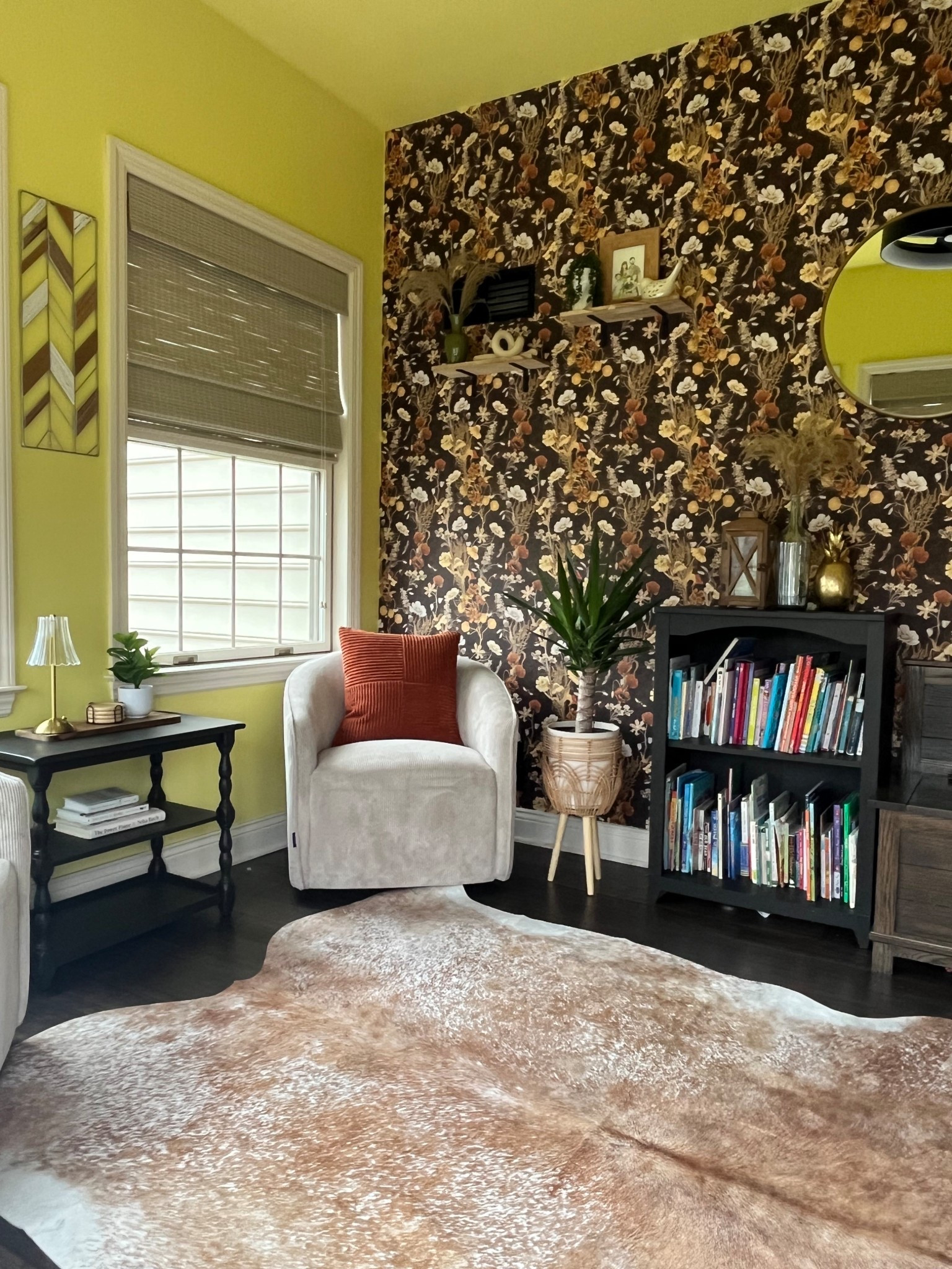 That vibrant playroom vibe 💛👏🏽🫶🏽

#LTKHome #LTKmomlife #LTKKids