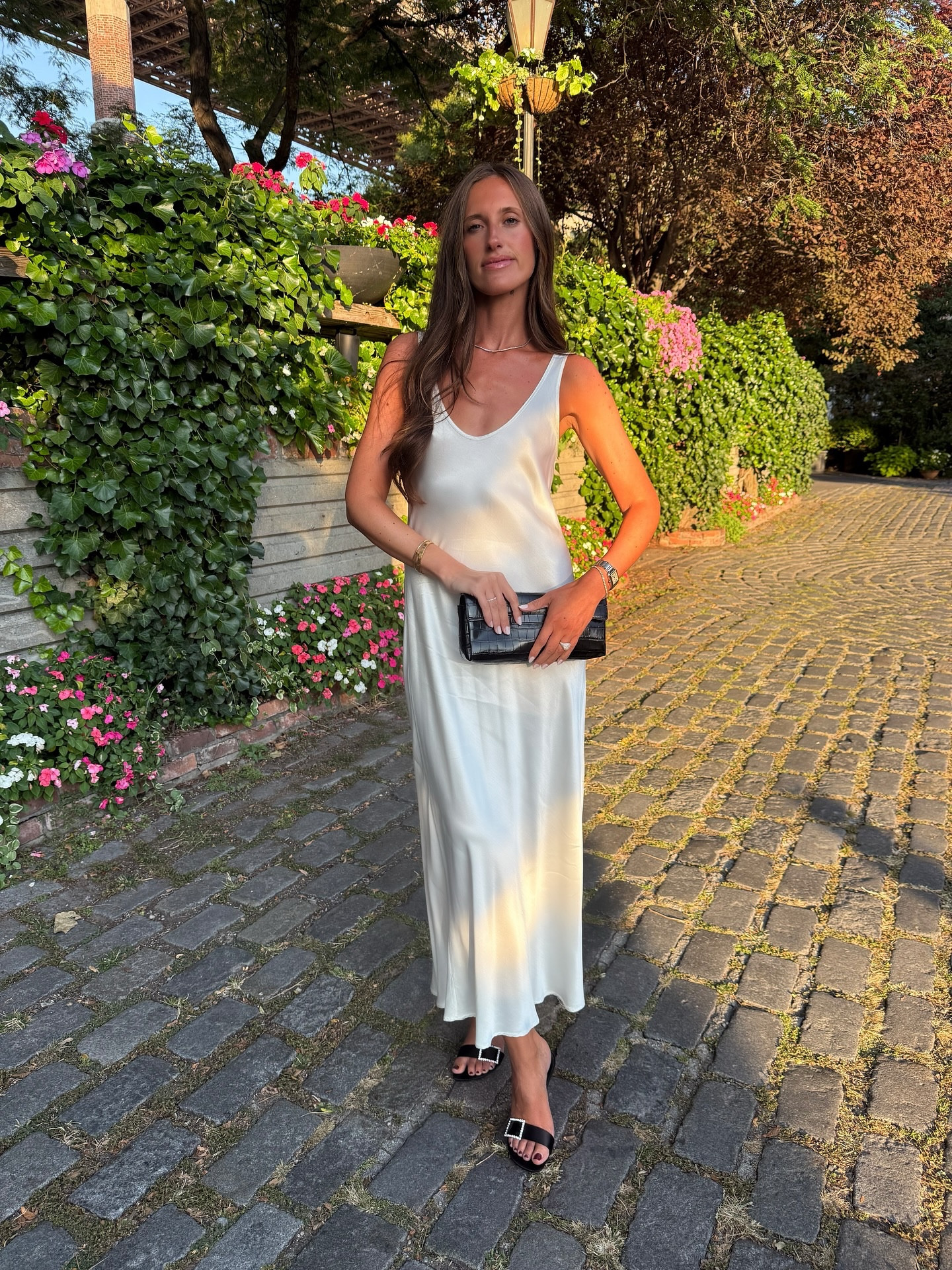 Tonight 🤍

#LTKU #LTKSeasonal