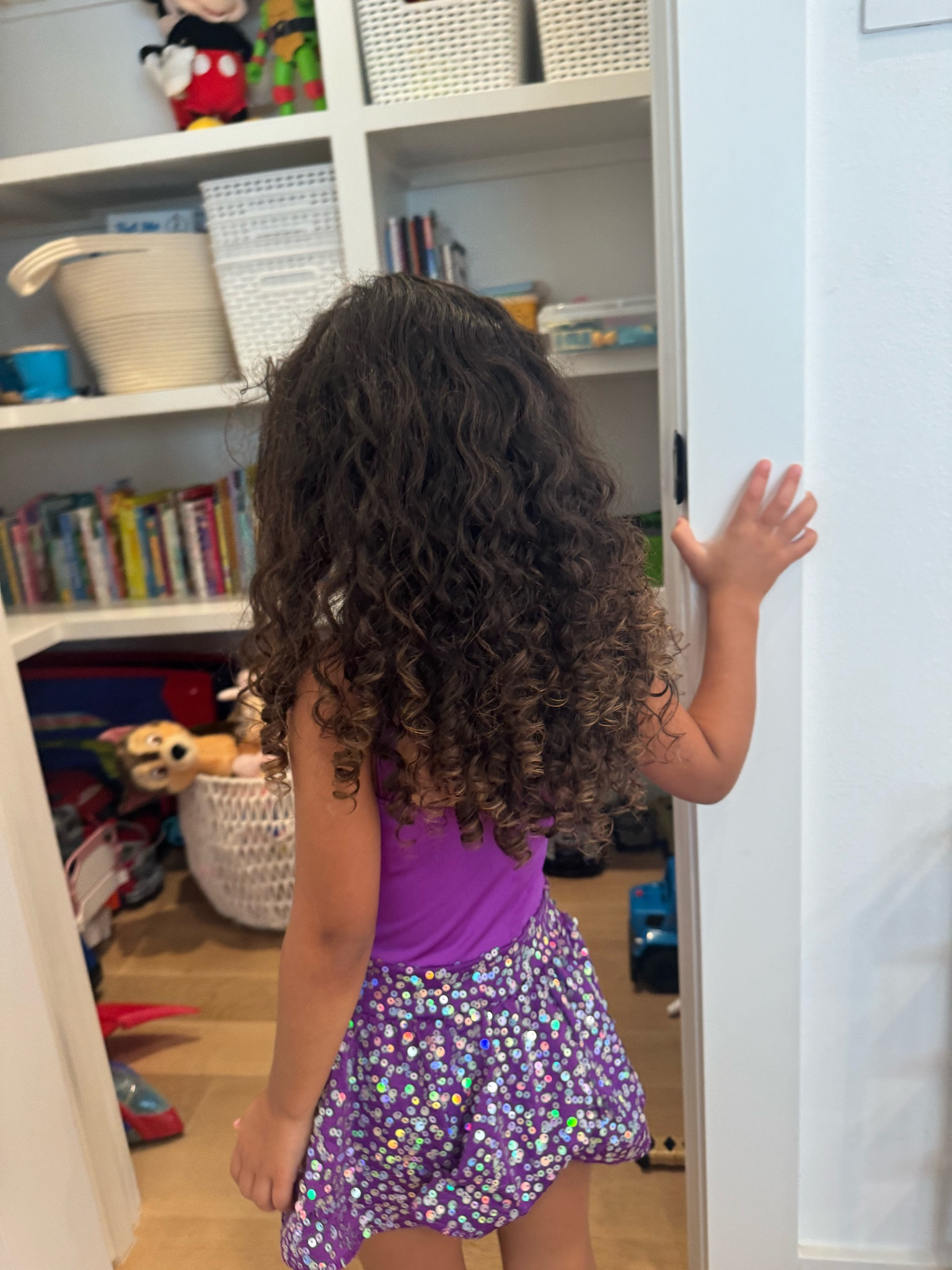 Noah’s current curl routine:
1. Spray with water
2. Incommon 
3. Curl wow spray
4. Curl wow serum