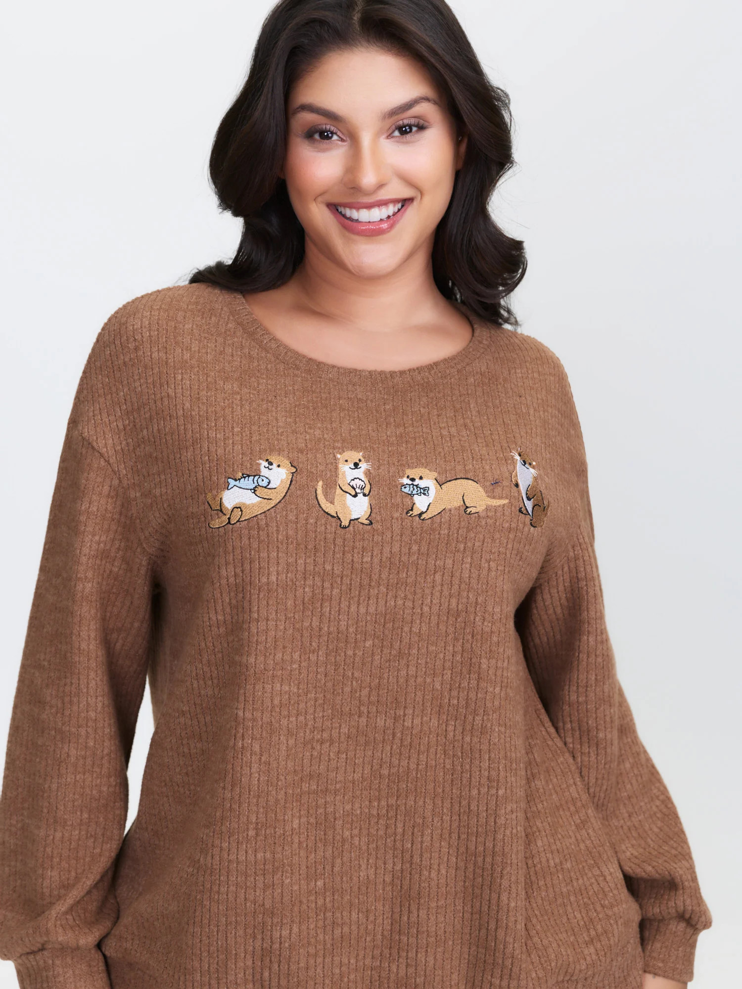 Happy Otter Embroidered Sweatshirt | Bloomchic